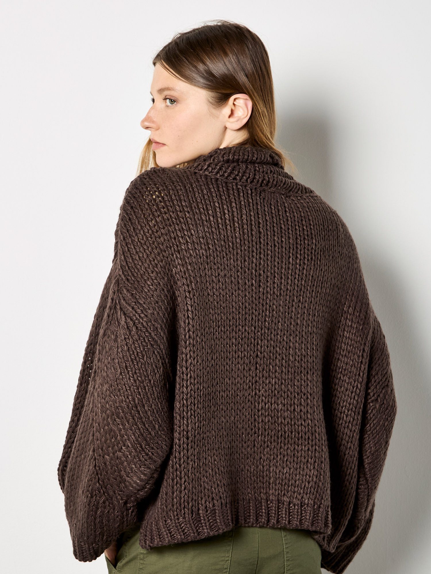 Apricot Rollkragenpullover Grobstrick-Pullover . mit weitem Rollkragen