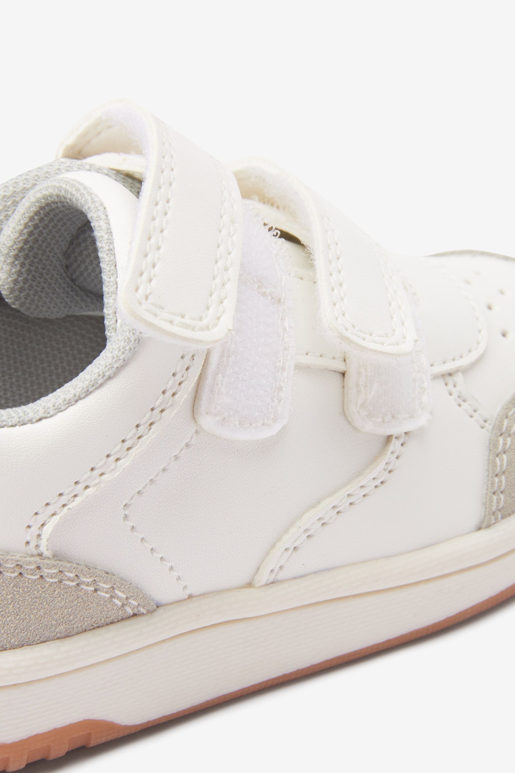 (1-tlg) Next doppeltem White Sneaker Smart Klettverschluss mit Sneaker