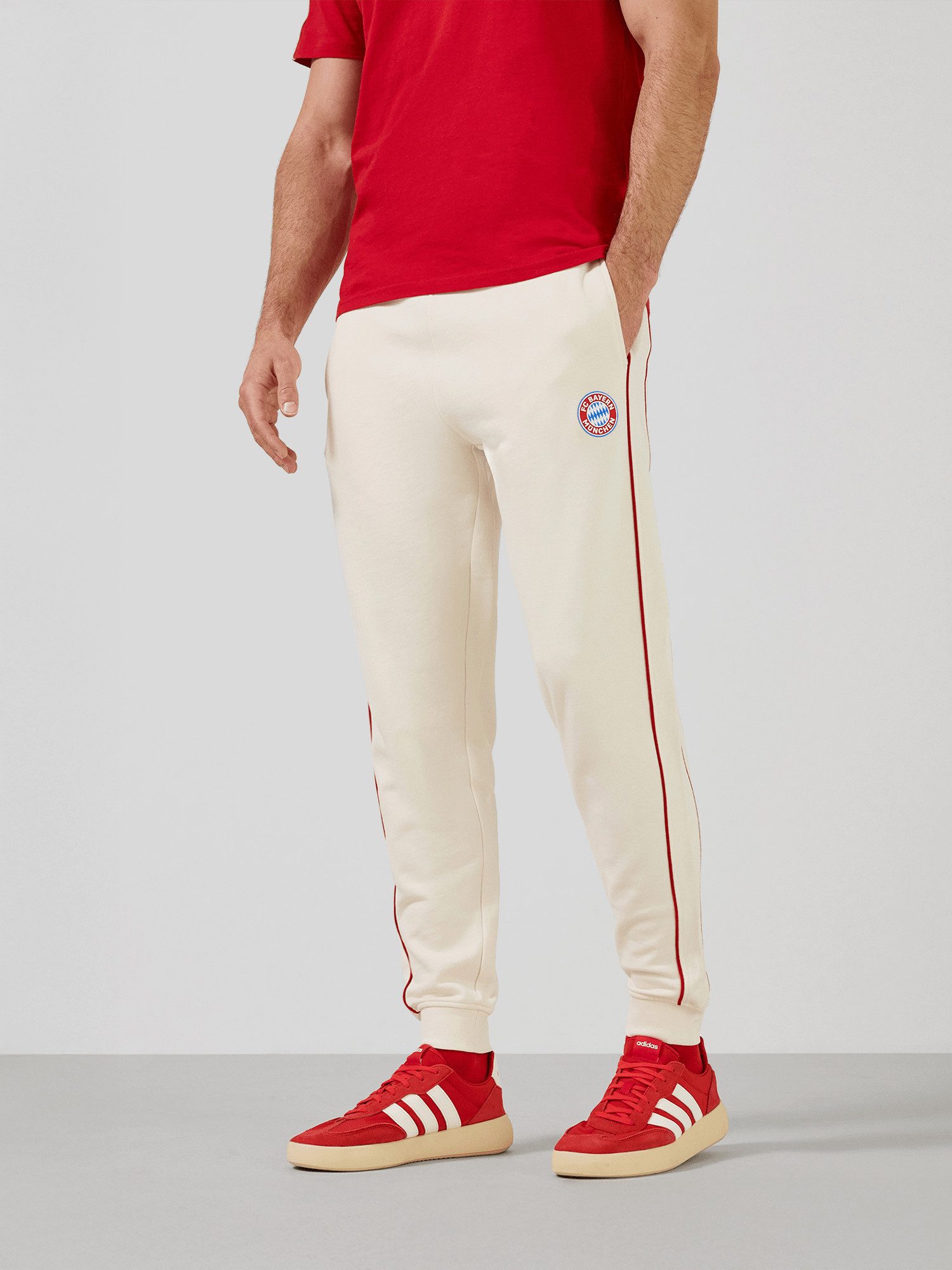 FC Bayern München Sweathose FC Bayern München, Sweatpant Essentials, Herren, Off white