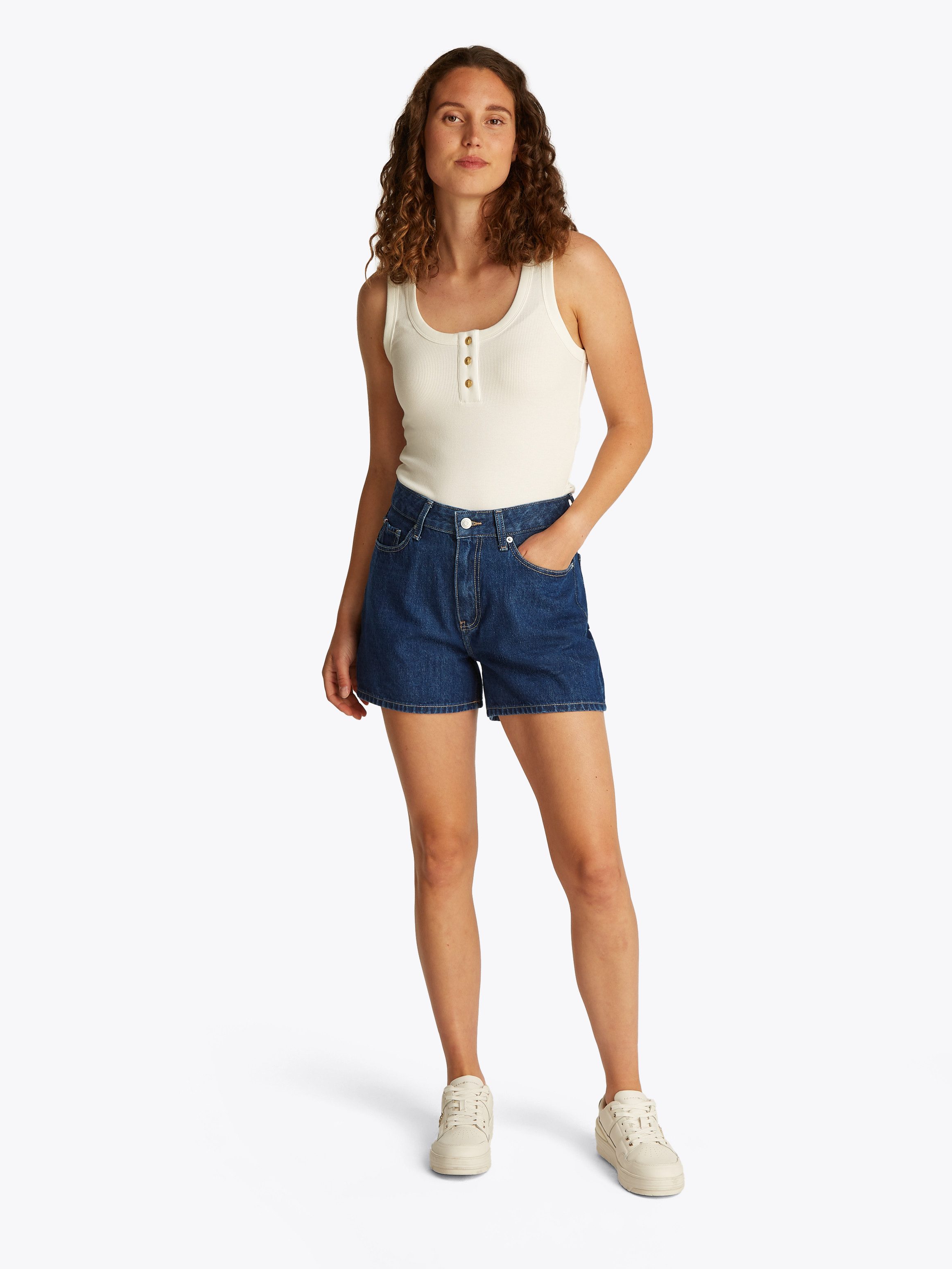 Tommy Hilfiger Shorts DNM MINI SHORT HW ACE mit ausgestelltem Bein