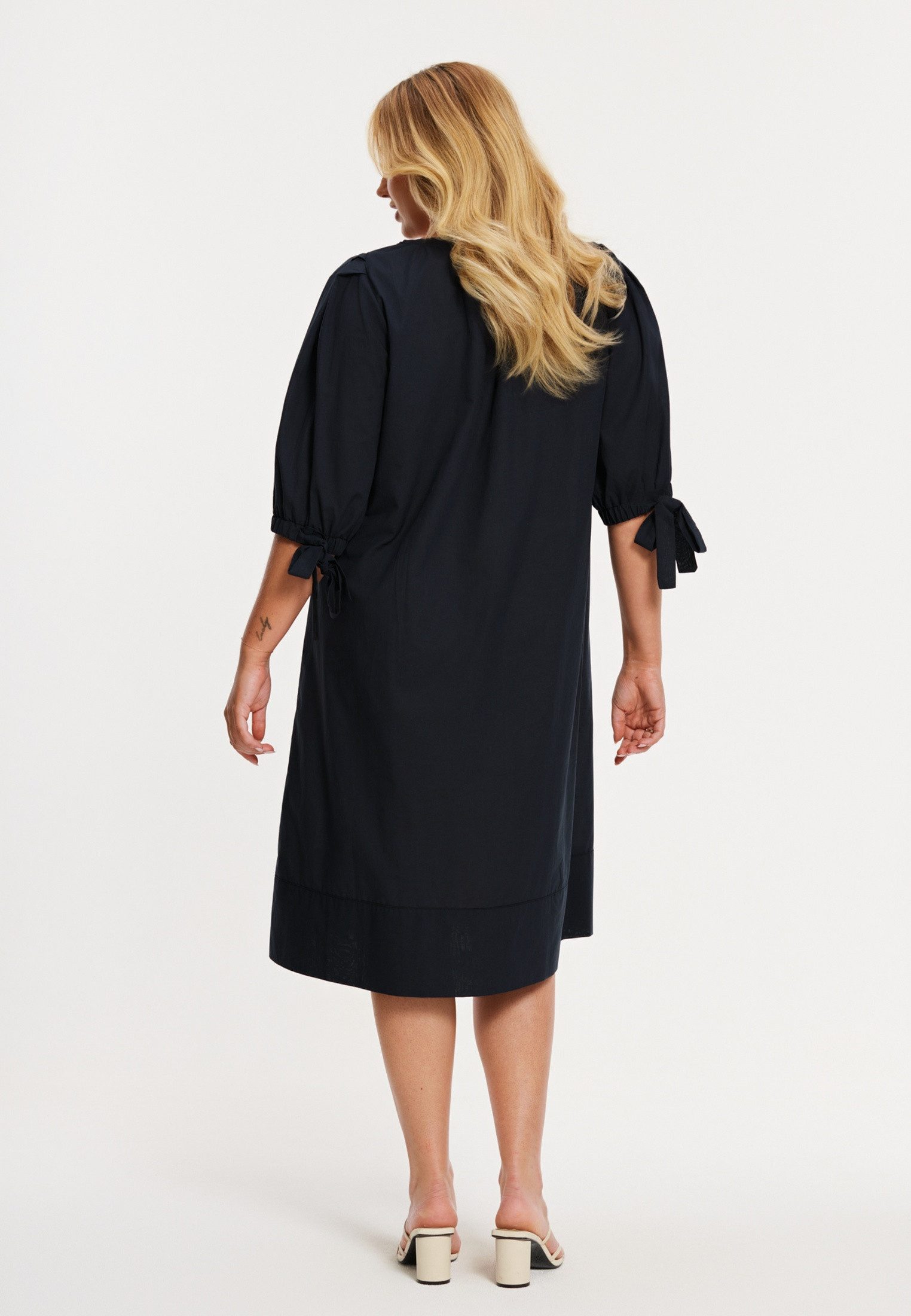 YOEK A-Linien-Kleid Damen Kleid mit V-Ausschnitt günstig online kaufen