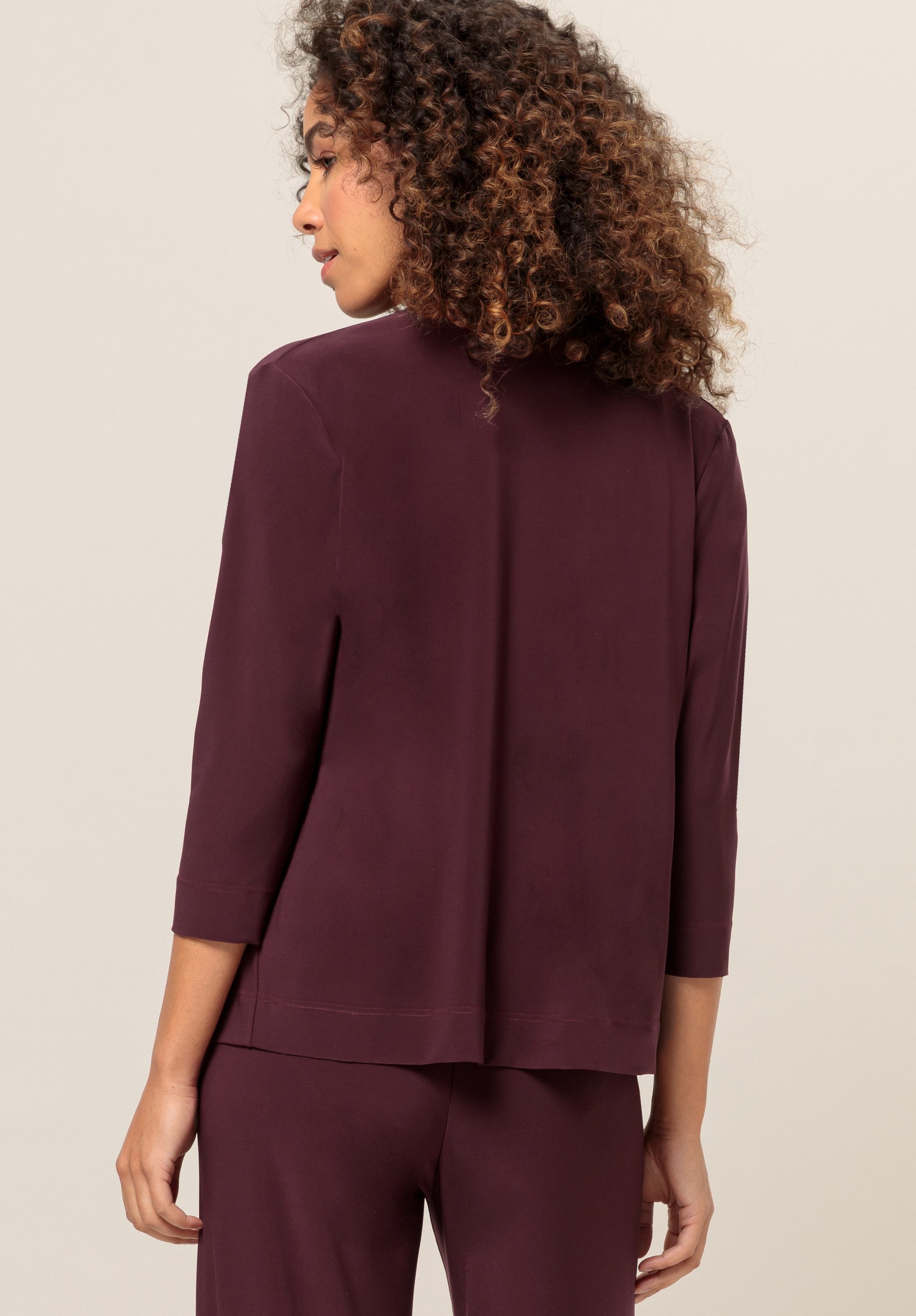 bianca Shirtjacke NIKA aus weichem Technojersey in Trendfarben
