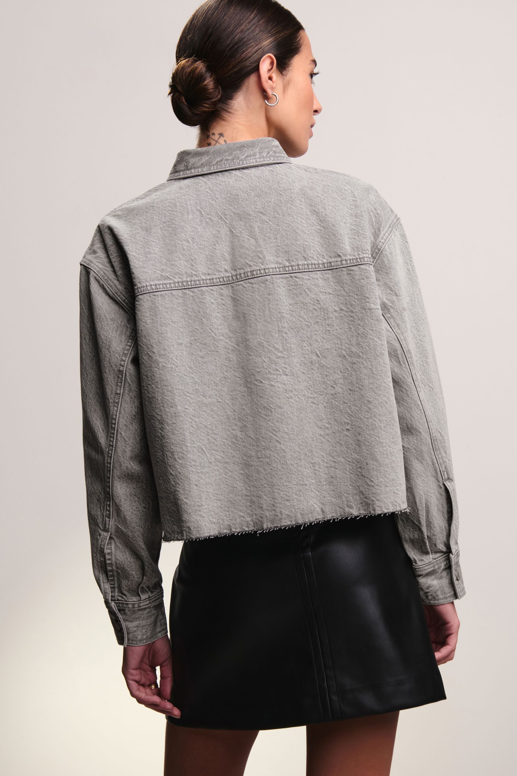 Next Jeanshemd Verkürztes Denimhemd mit unversäumten günstig online kaufen