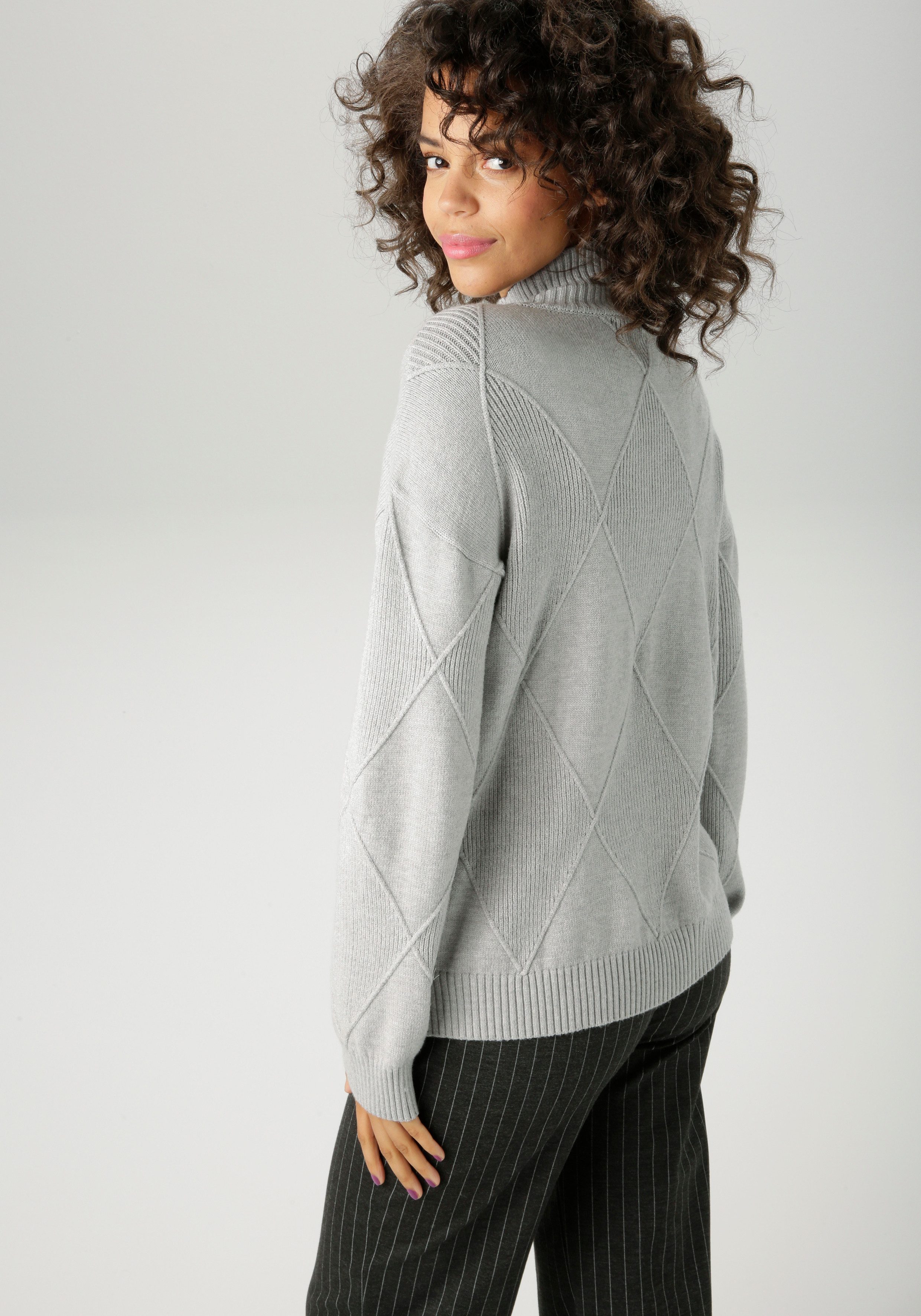 Aniston CASUAL Strickpullover im trendigen Rauten-Muster