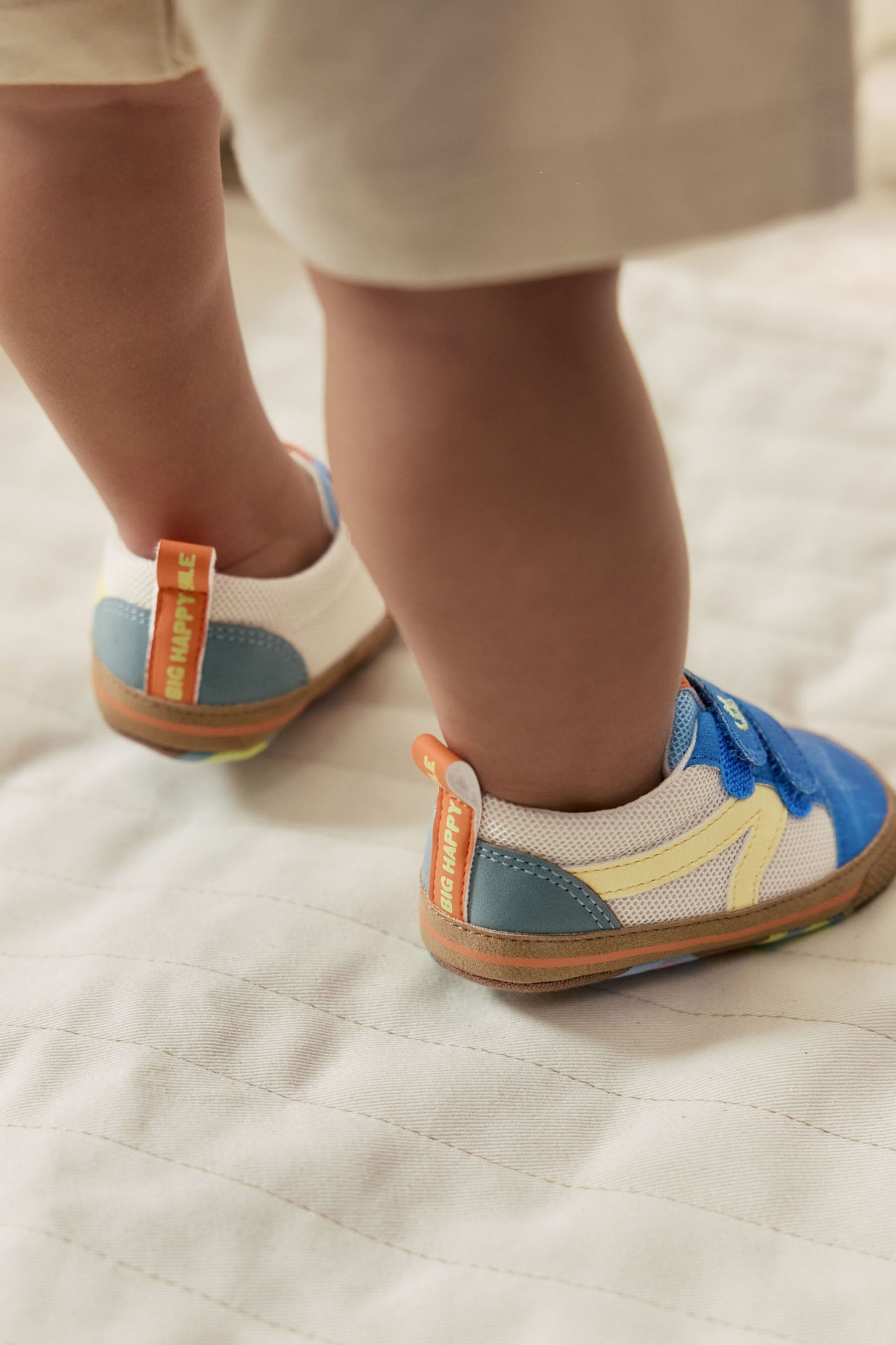 Next Baby Skate-Sneaker mit Klettverschluss Sneaker (1-tlg)