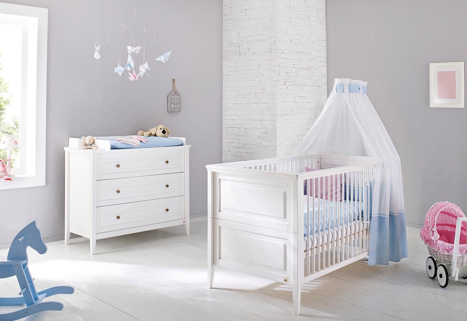 Pinolino® Babymöbel-Set Smilla, (Spar-Set, 2-St., Kinderbett,  Wickelkommode), breit; mit Kinderbett und Wickelkommode;
