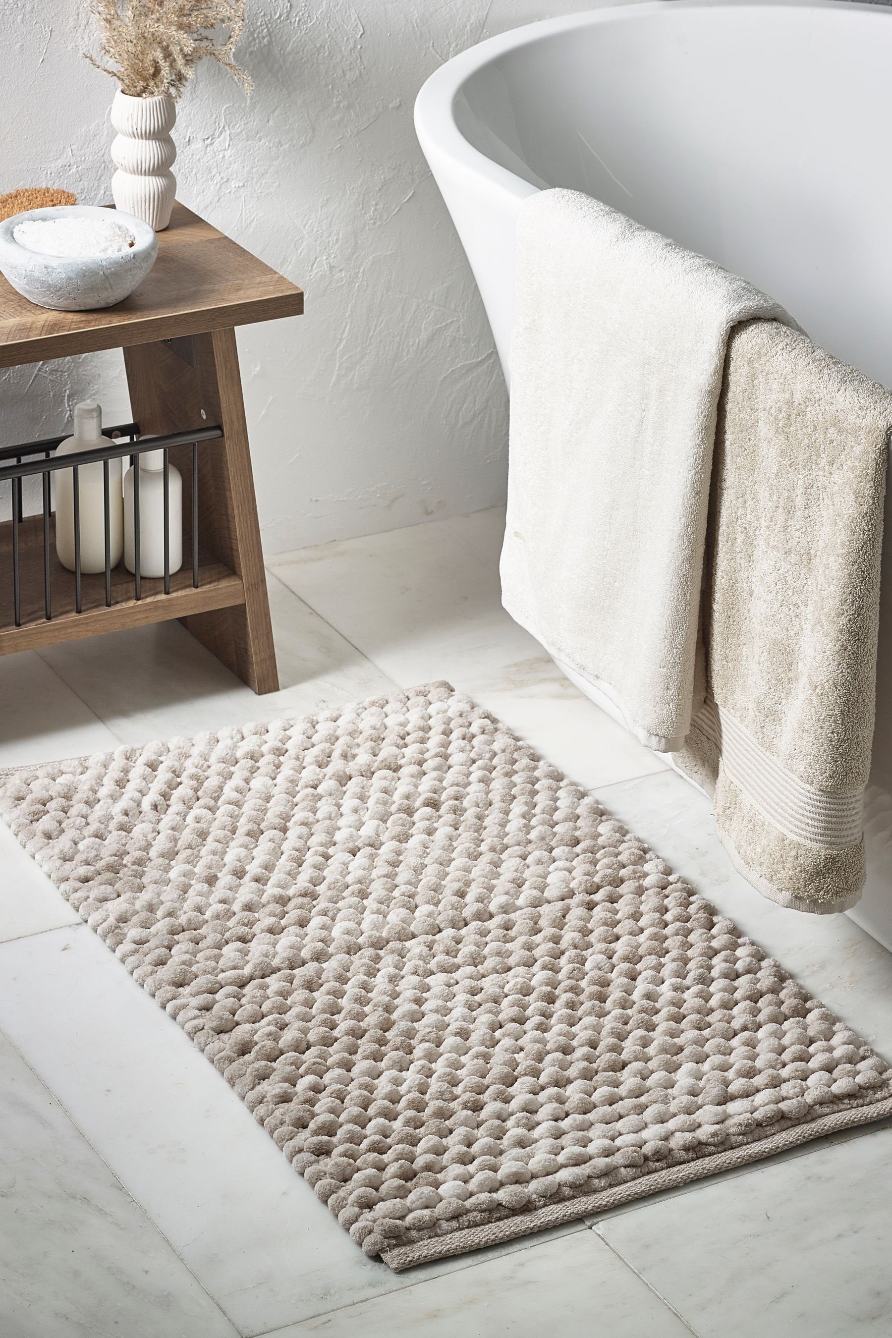 Next Badematte Badvorleger mit riesigen Noppen, Höhe 80 mm, Polyester, Baum günstig online kaufen