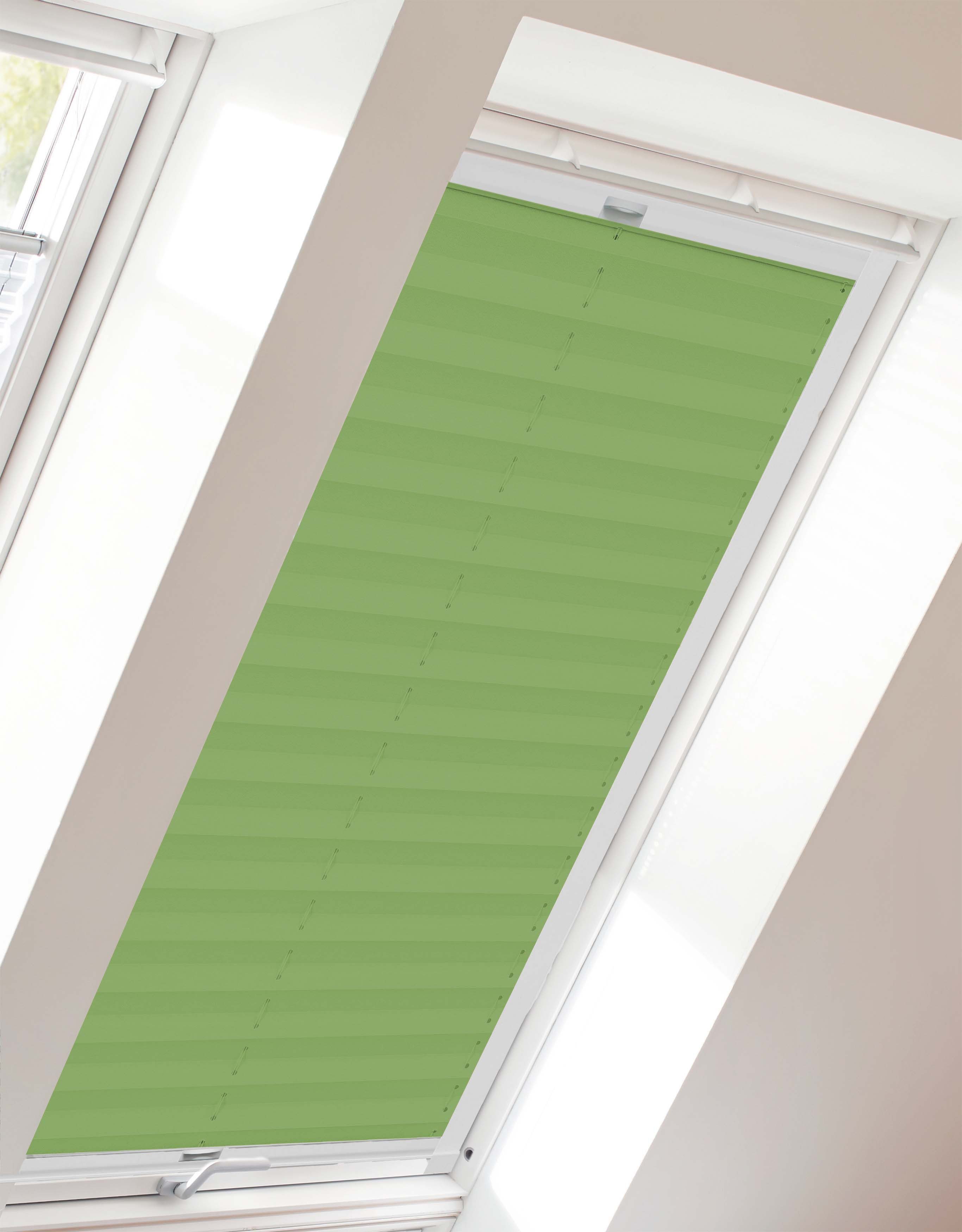 verspannt, Lichtschutz, sunlines, Classic Style Dachfensterplissee Crepe, verschraubt, mit lindgrün Führungsschienen