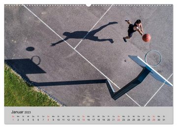 CALVENDO Wandkalender Momente des Sport (Premium, hochwertiger DIN A2 Wandkalender 2023, Kunstdruck in Hochglanz)