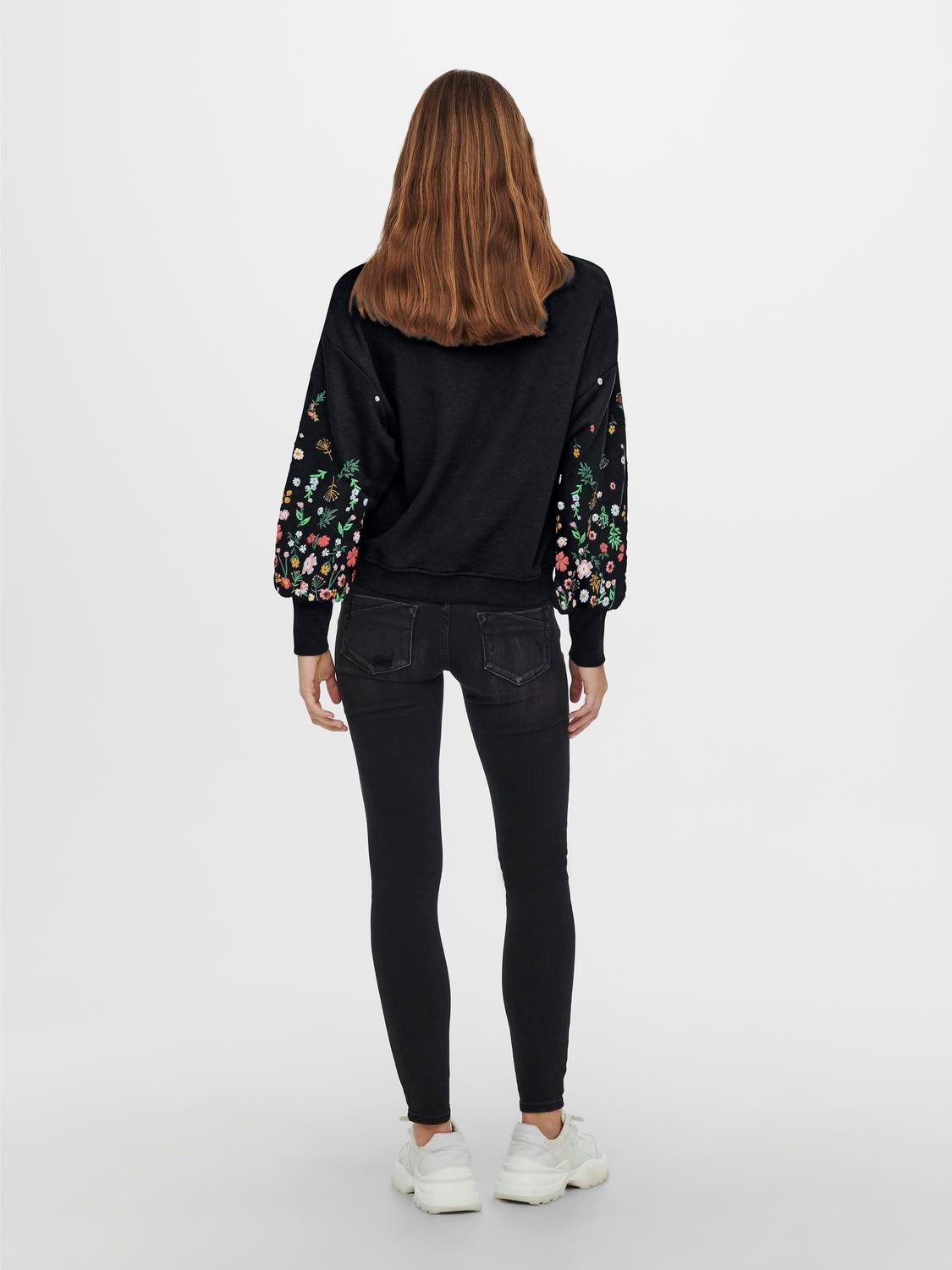 ONLY Sweatshirt ONLBROOKE L/S O-NECK FLOWER SWT Baumwollmischung, regular fit – Bild 4 von 4