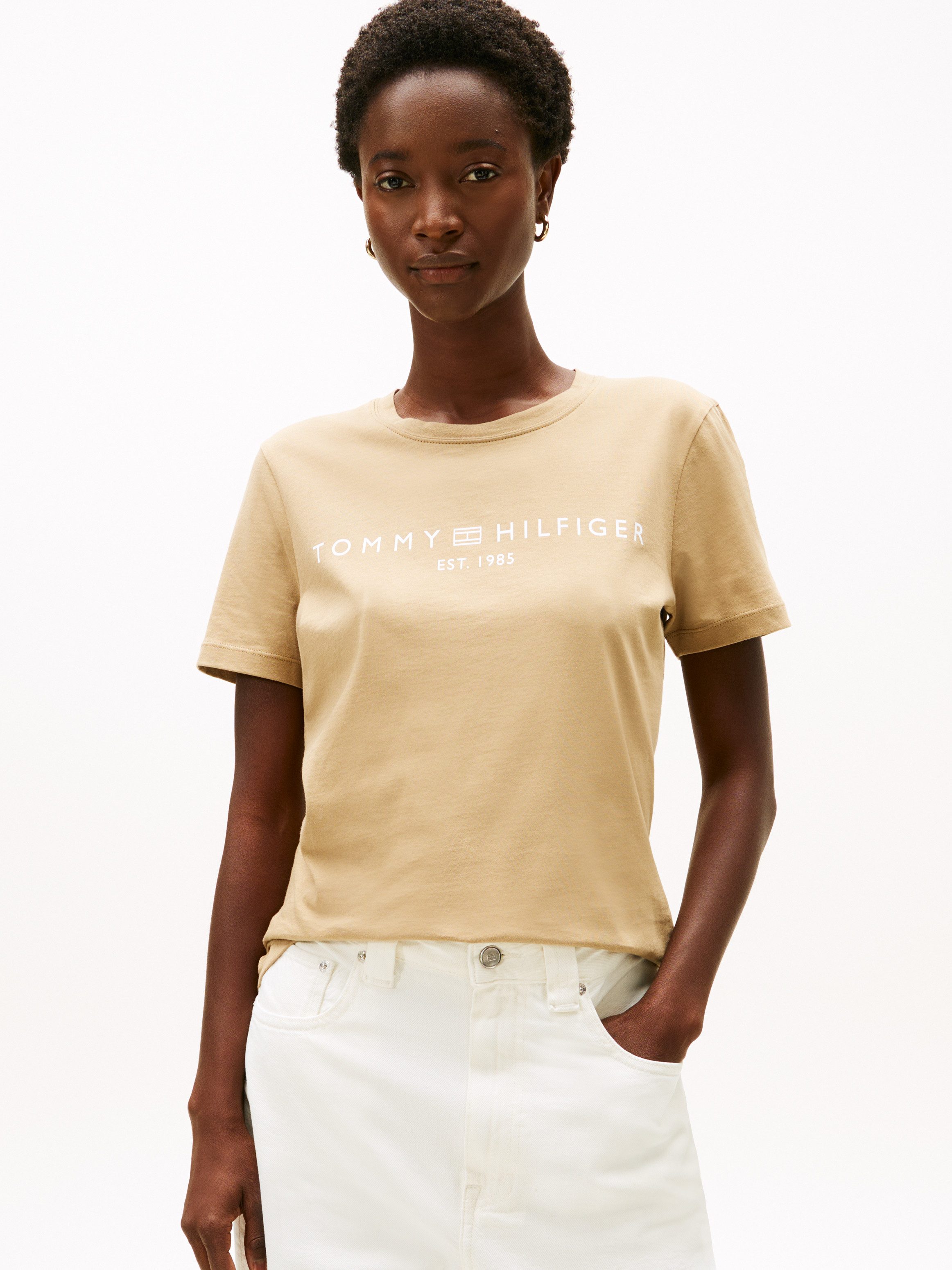 Kurzarmshirt REG CORP LOGO C-NK mit Logoschriftzug und Stickerei