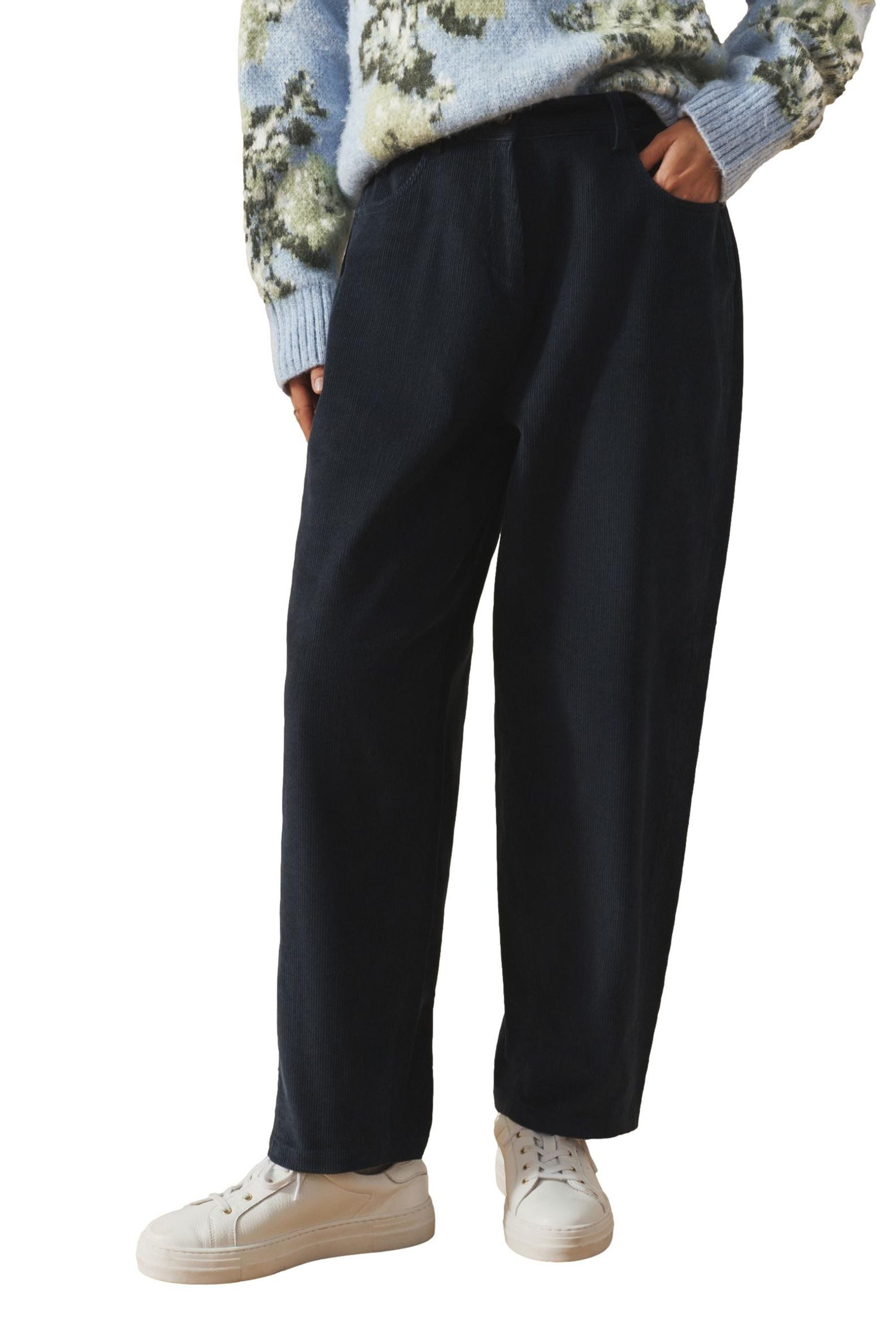 Cordhose Laura Ashley lässige Cordhose mit Barrel-Bein