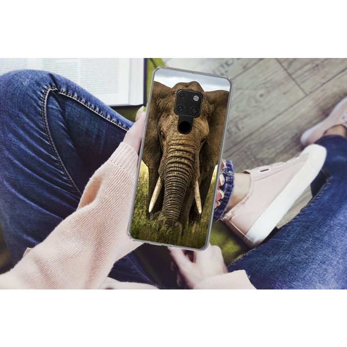 MuchoWow Handyhülle Elefant - Natur - Gras - Tiere - Landschaft Phone Case Handyhülle Huawei Mate 20 Silikon Schutzhülle RV10892