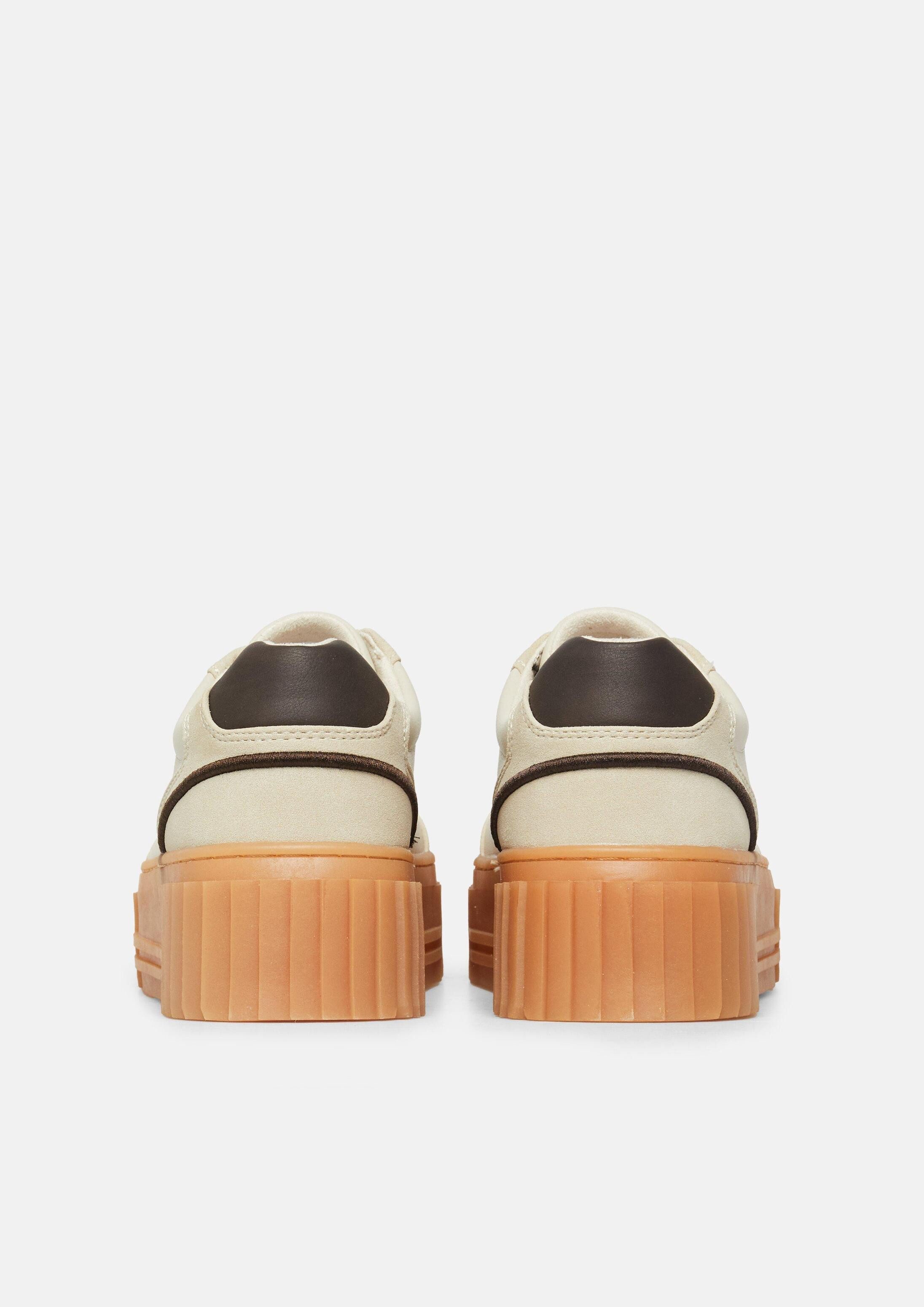 s.Oliver Sneakers Sneaker Sneaker mit Plateau-Sohle und Leo-Detail