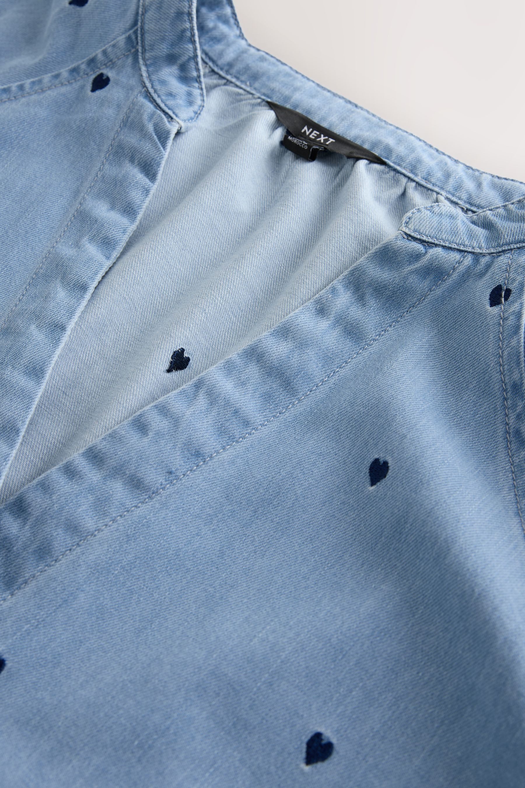 Next Hemdbluse Denim-Bluse mit Puffärmeln und Herz-Stickerei (1-tlg)