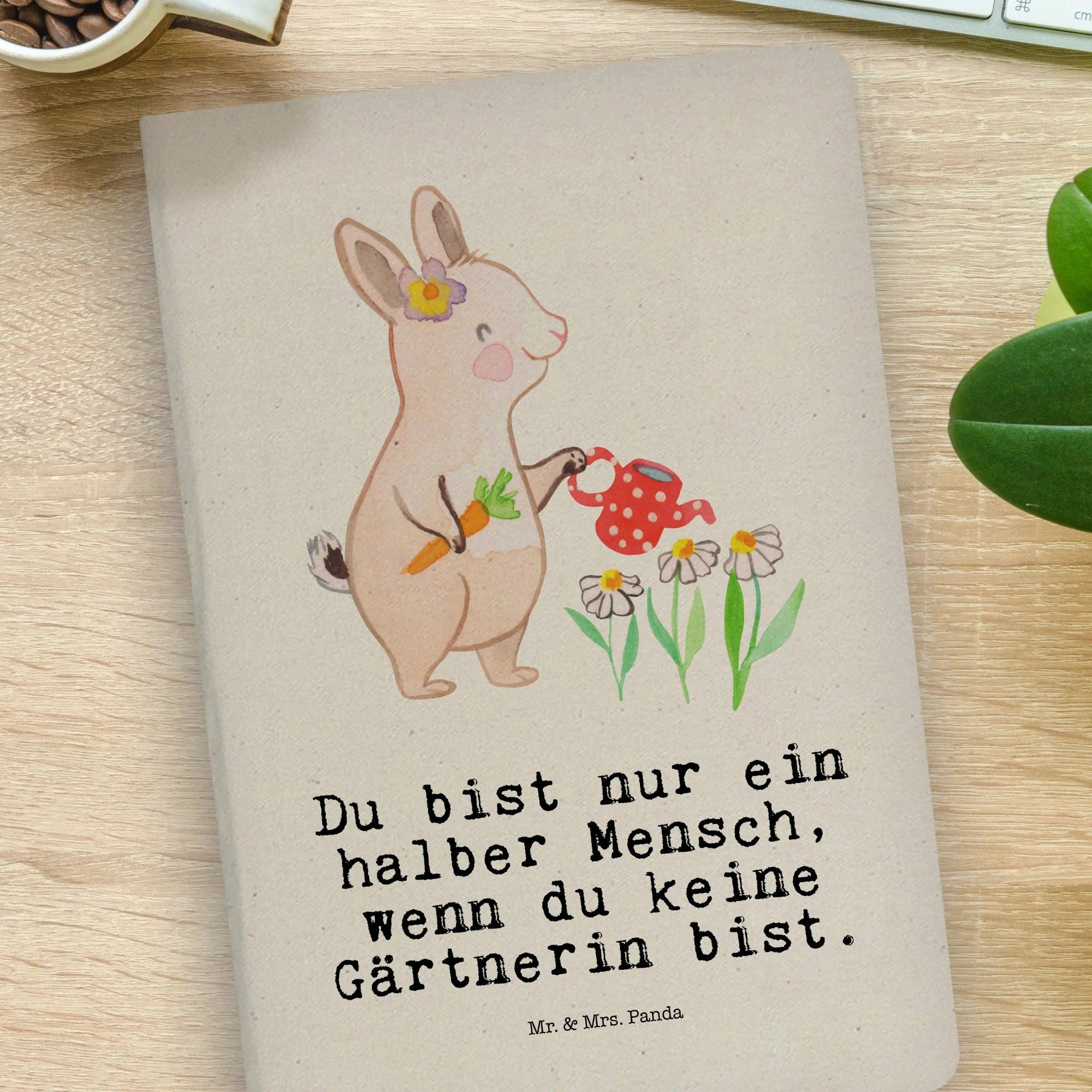 Thumbnail - Mr. & Mrs. Panda Notizbuch Gärtnerin Herz - Transparent - Geschenk, Jubiläum, Garten- und Landsc Mr. & Mrs. Panda, Kreat...