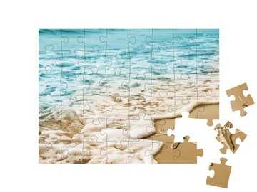 puzzleYOU Puzzle Seestern in den weichen Wellen am Meeresufer, 48 Puzzleteile, puzzleYOU-Kollektionen Seesterne, Fische & Wassertiere