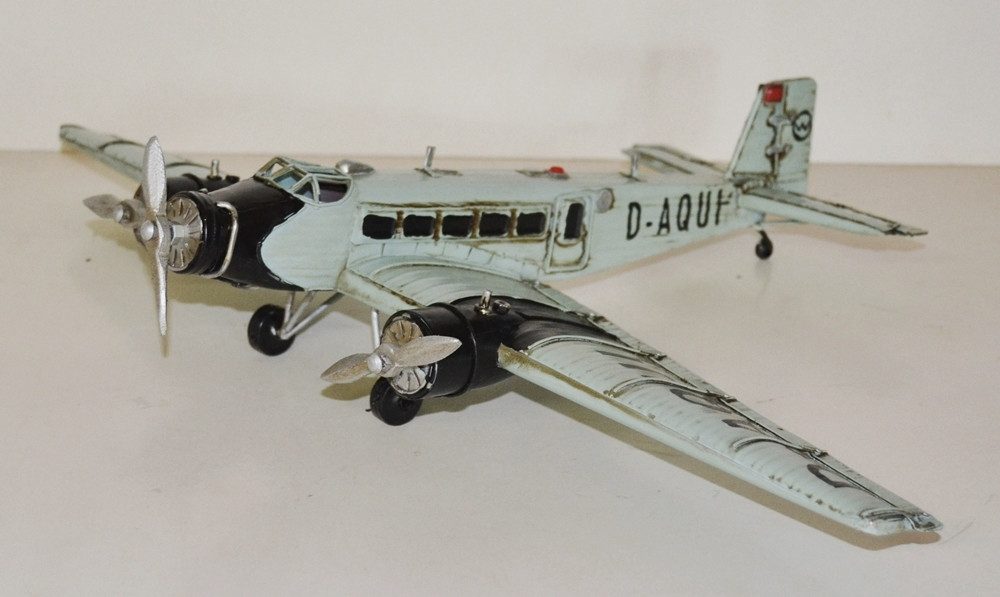 JS GartenDeko Modellflugzeug Blechflugzeug Modellflugzeug Marke Junkers JU 52 Modell B 52 cm