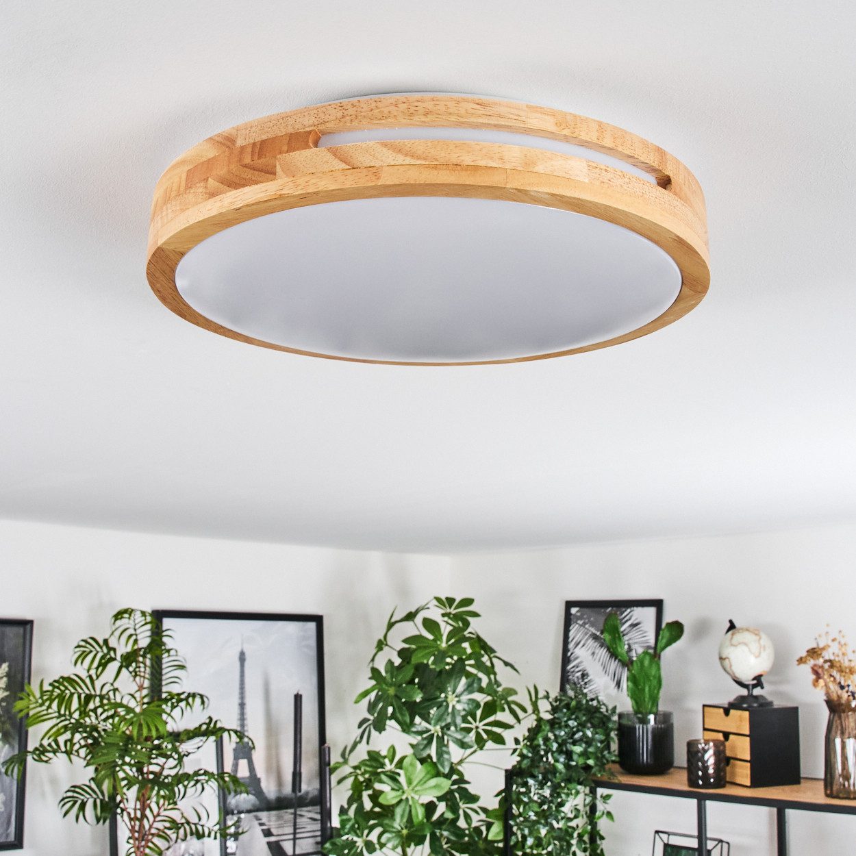 hofstein Deckenleuchte moderne Deckenlampe aus Metall/Bambus/Kunststoff in Weiß/Natur, LED wechselbar, 3000 Kelvin, Leuchte im angesagten Boho-Design (30cm), 1700 Lumen, LED 16 W