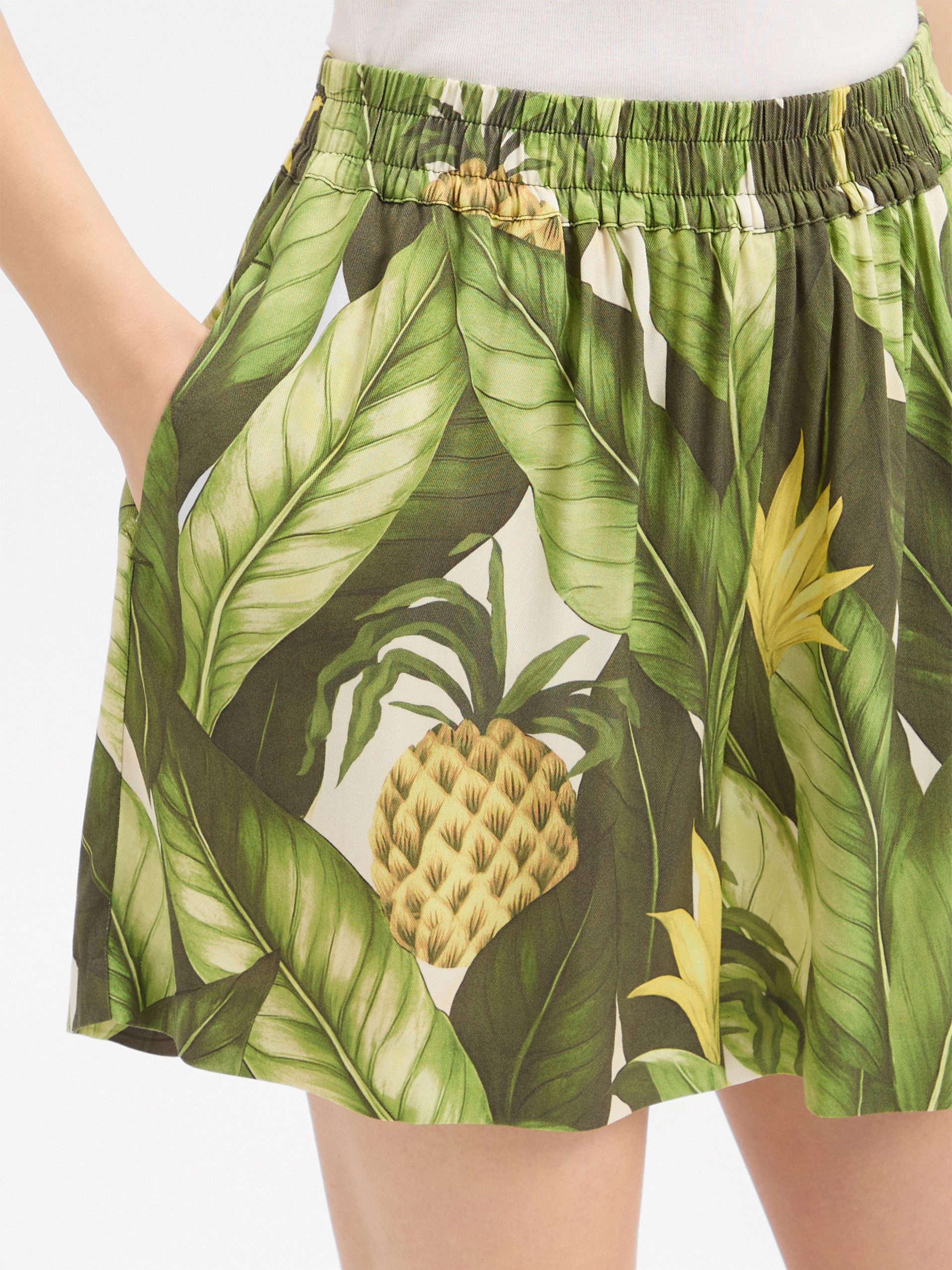 Marie Lund Shorts