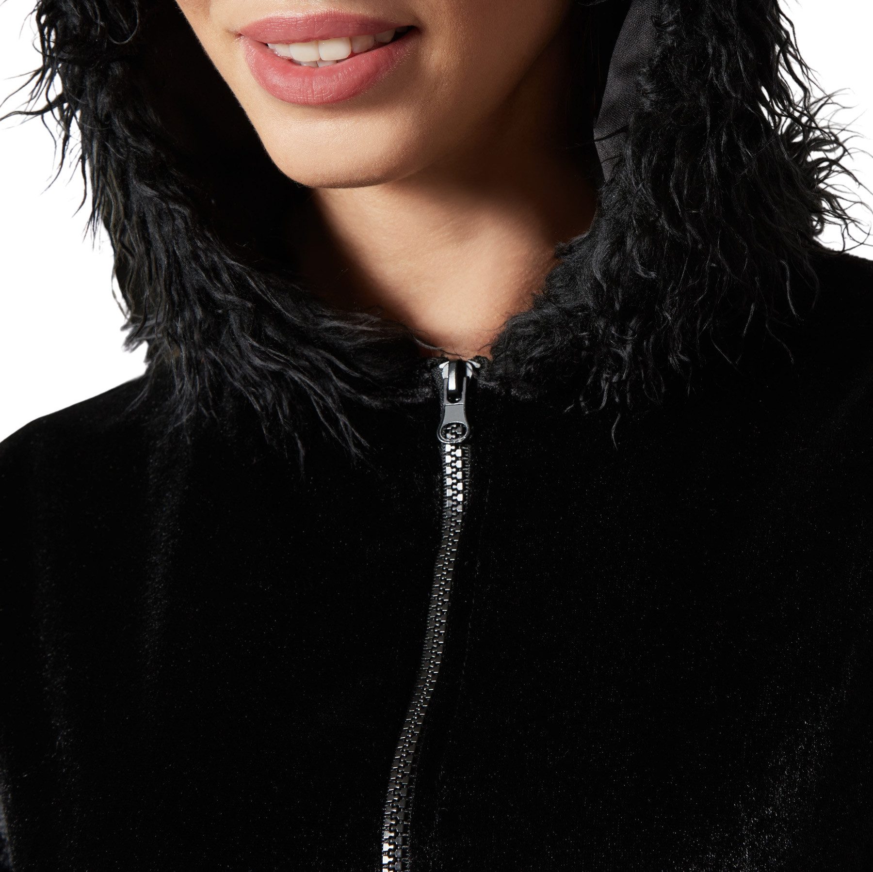 dressforfun Kostüm Frauenkostüm, Schwarzes Kleid mit integrierten Fledermausflügeln.