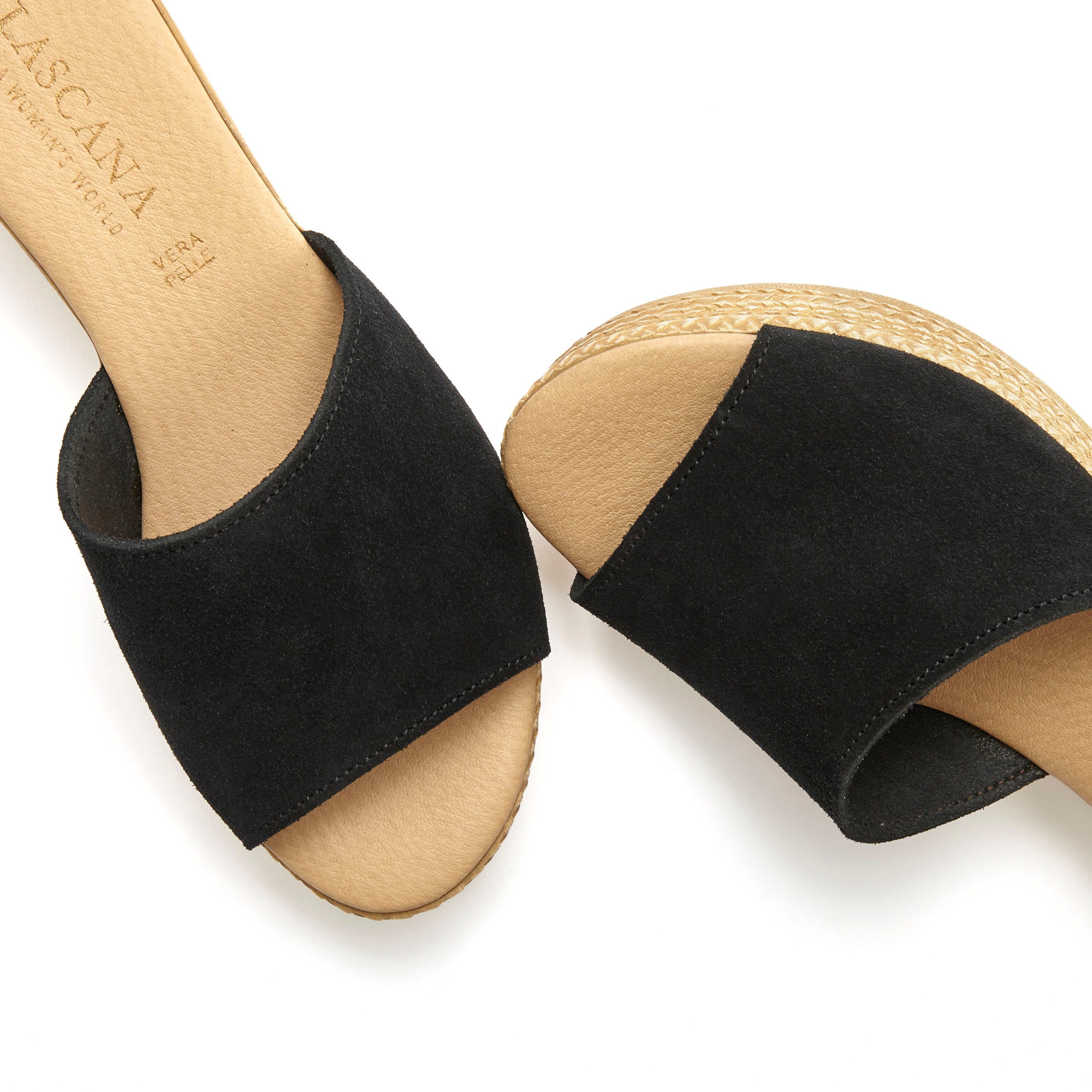 offener Mule, Schuh aus Sandale, Keilabsatz mit schwarz LASCANA hochwertigem Leder Pantolette