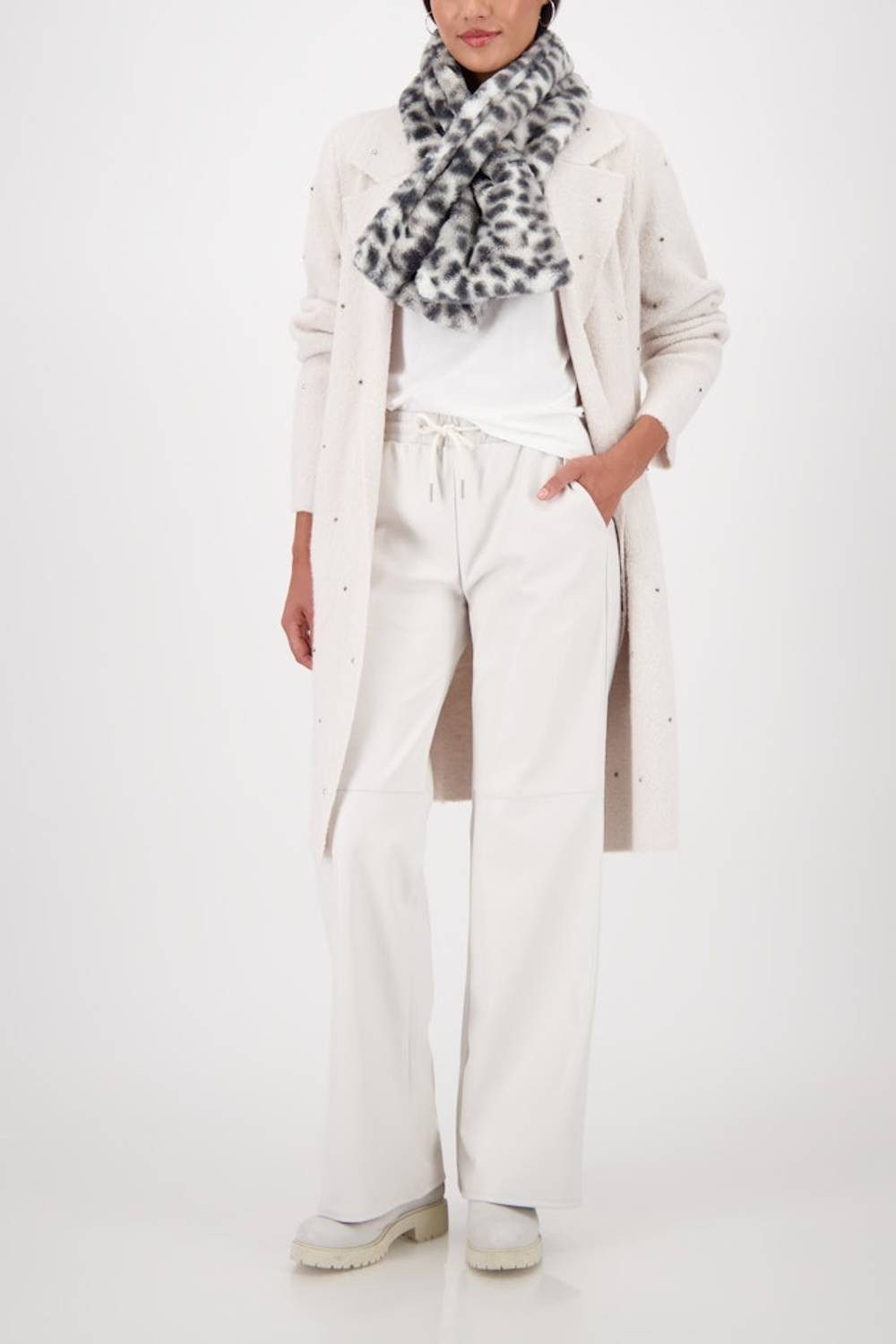 Monari Modeschal 809249, Kunstfell-Kreruzschal