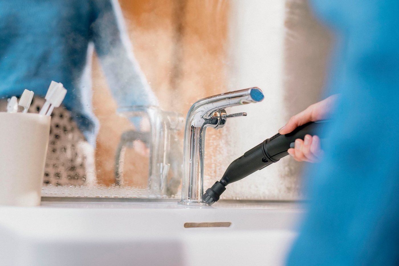 KÄRCHER Dampfreiniger SC 5 EASYFIX IRON, 2250 W, mit Dampfdruck-Bügeleisen, VapoHydro-Funktion