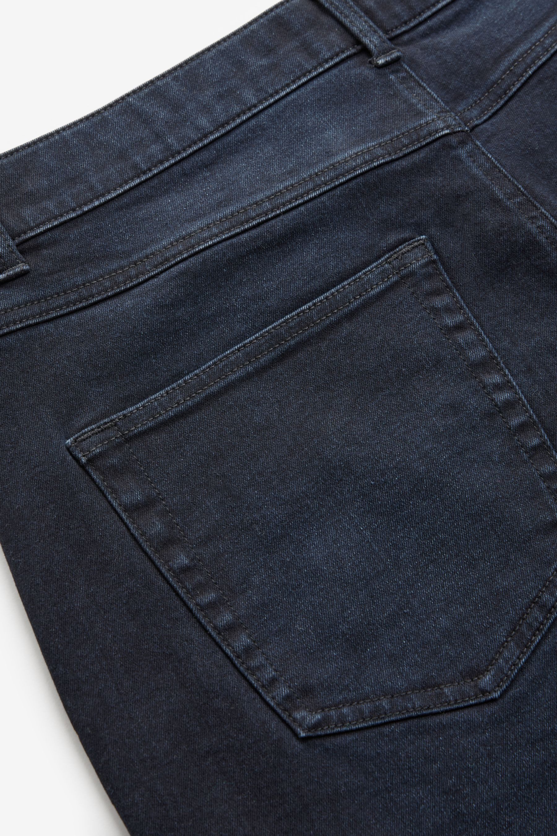 Next Slim-fit-Jeans Essential Slim Fit Jeans mit Stretch (1-tlg)