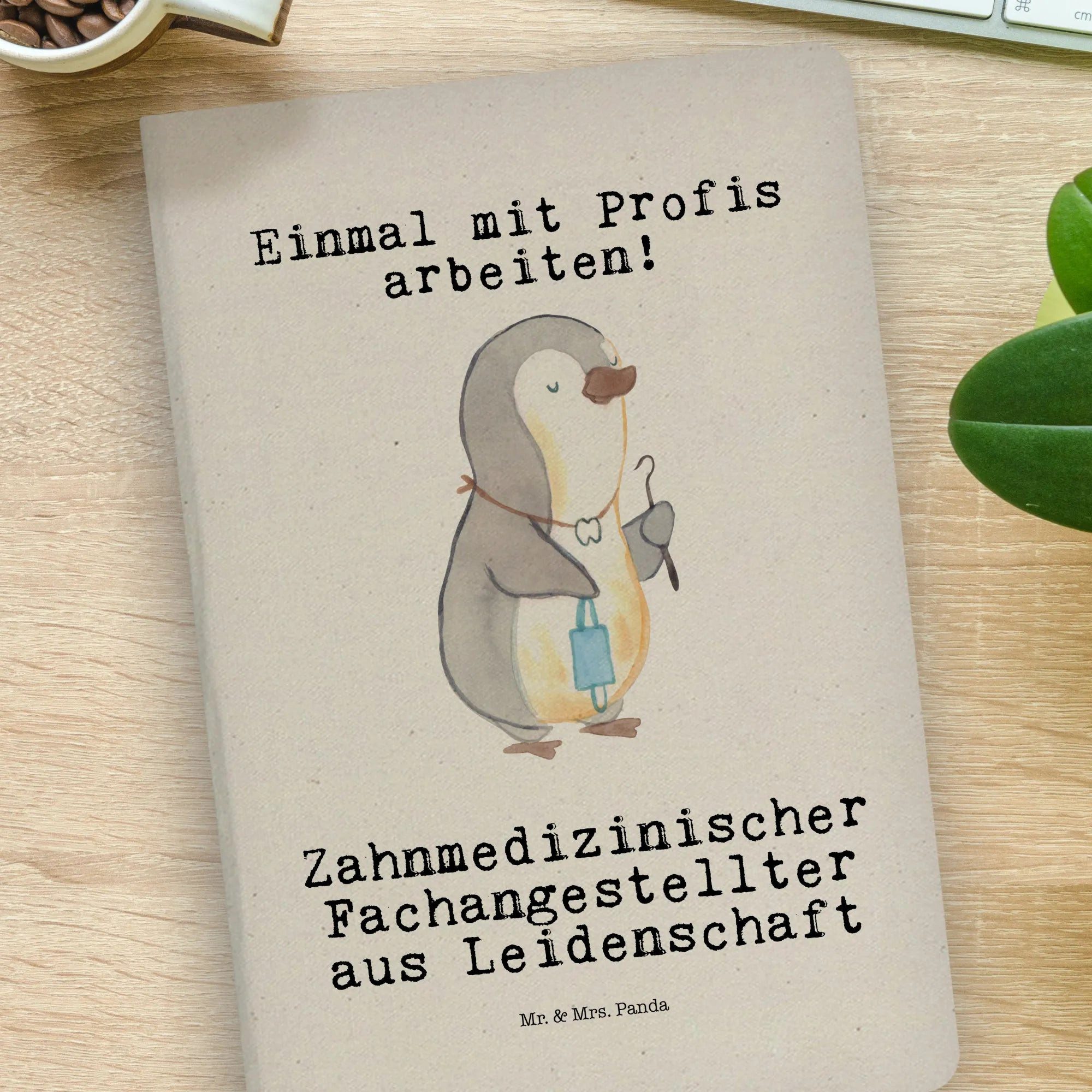Thumbnail - Mr. & Mrs. Panda Notizbuch Zahnmedizinischer Fachangestellter Leidenschaft - Transparent - Gesch Mr. & Mrs. Panda, Echte...