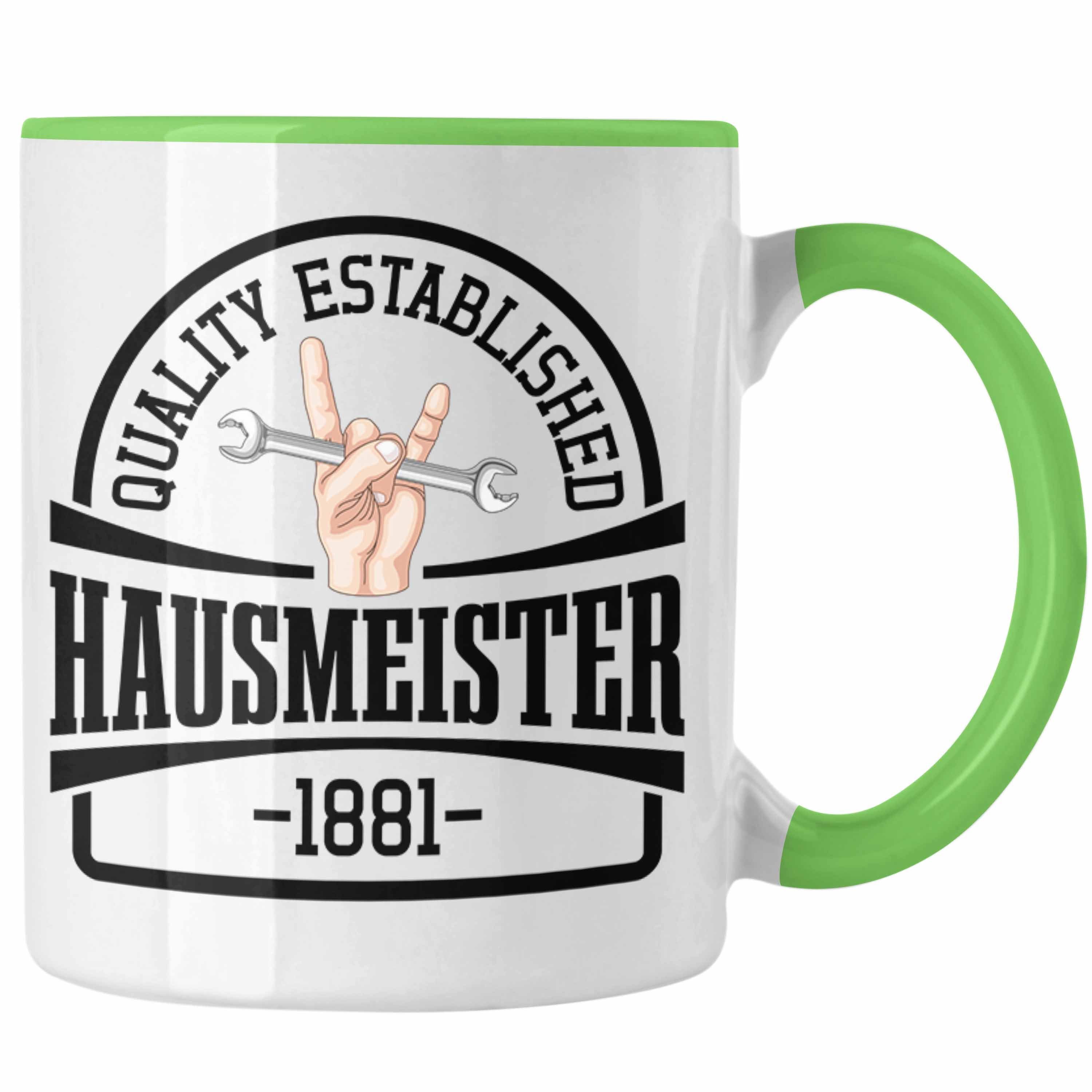 Trendation Tasse Trendation - Hausmeister Tasse Geschenke Lustig Spruch Haustechniker Grün
