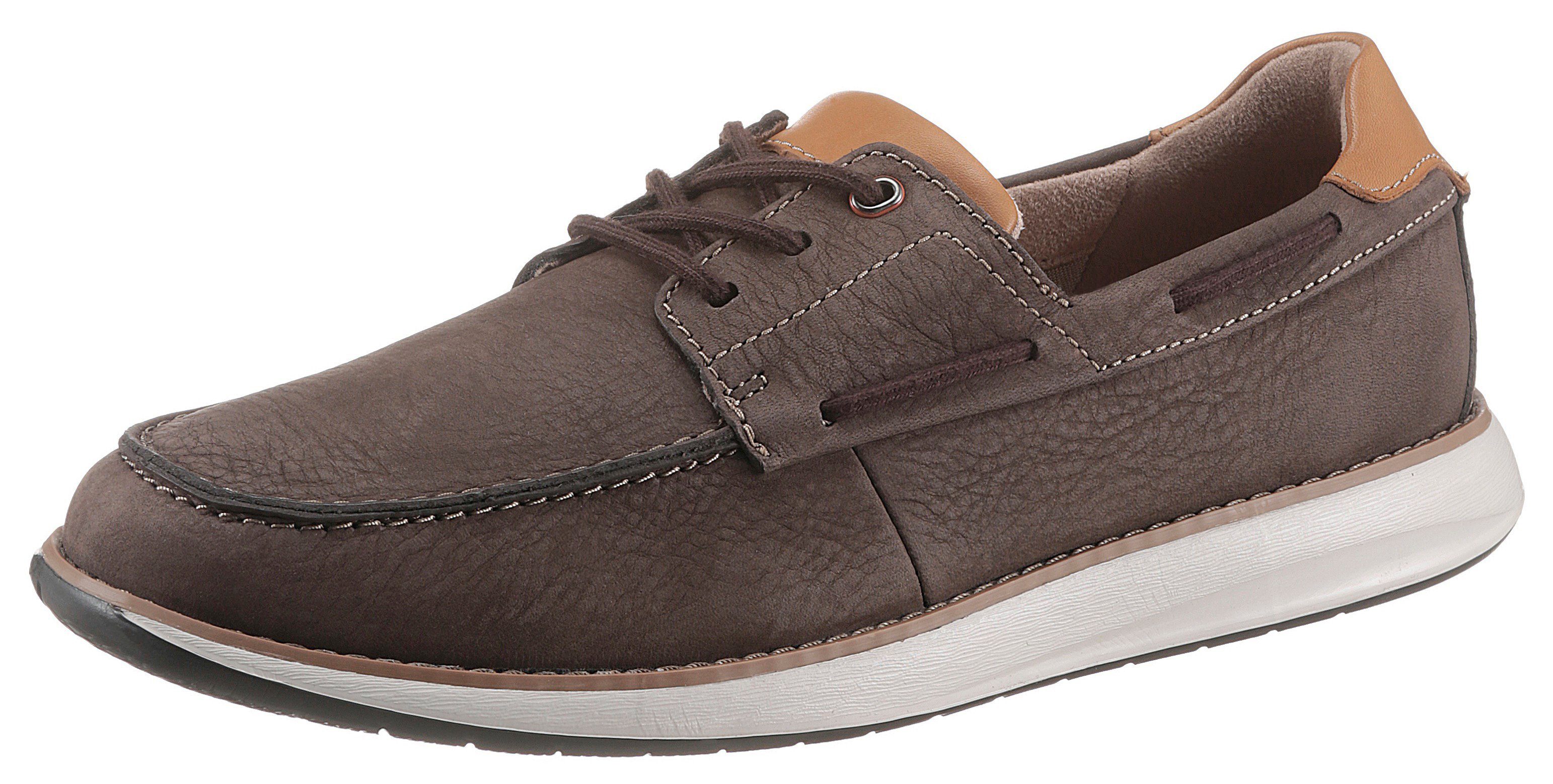 clarks pilot lace