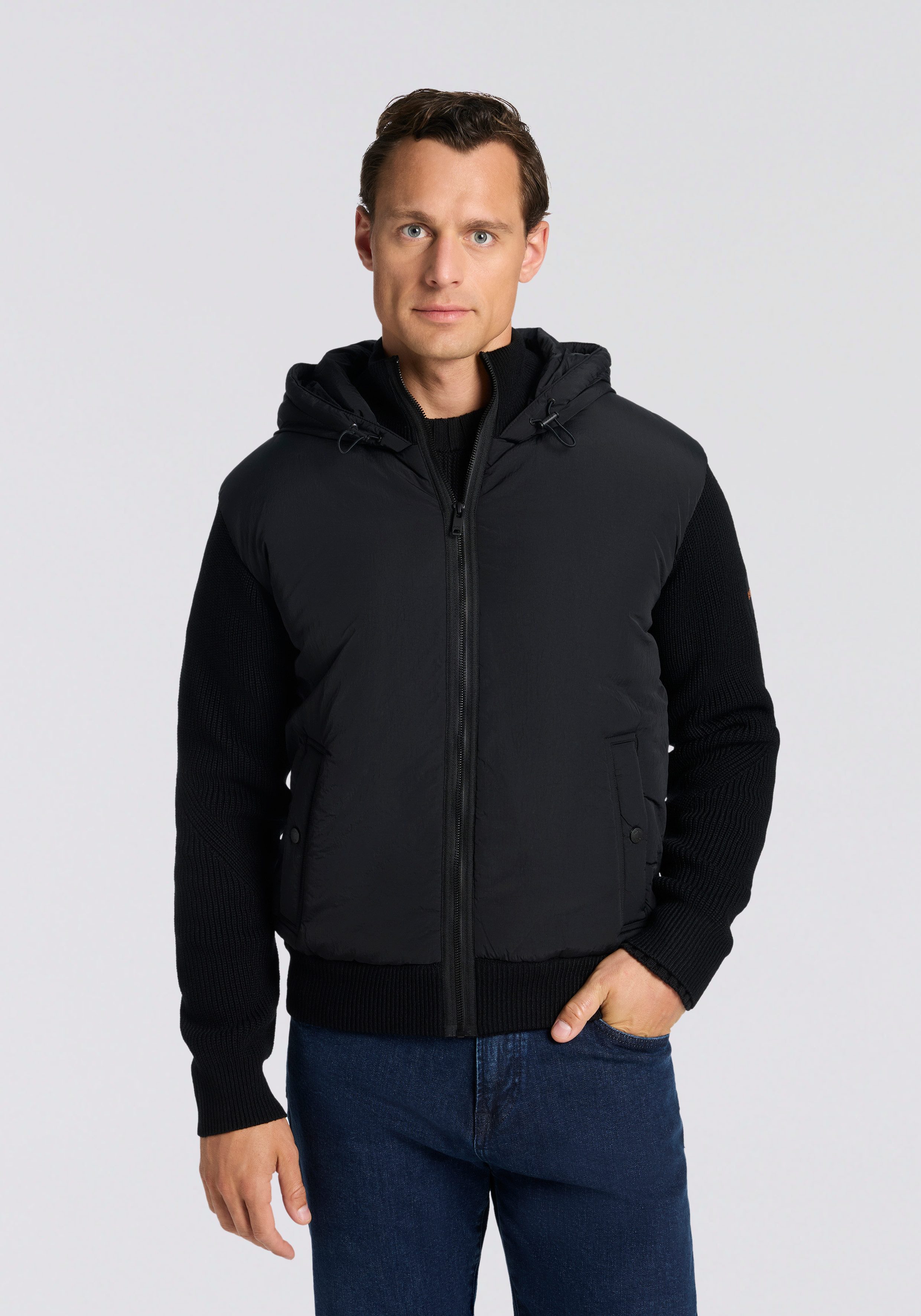 BOSS ORANGE Blouson Kiaccio mit fester Kapuze, Ärmel, Rückteil und Kragen a günstig online kaufen