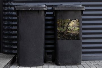 MuchoWow Wandsticker Waldtier - Hirsch - Sonne (1 St), Mülleimer-aufkleber, Mülltonne, Sticker, Container, Abfalbehälter