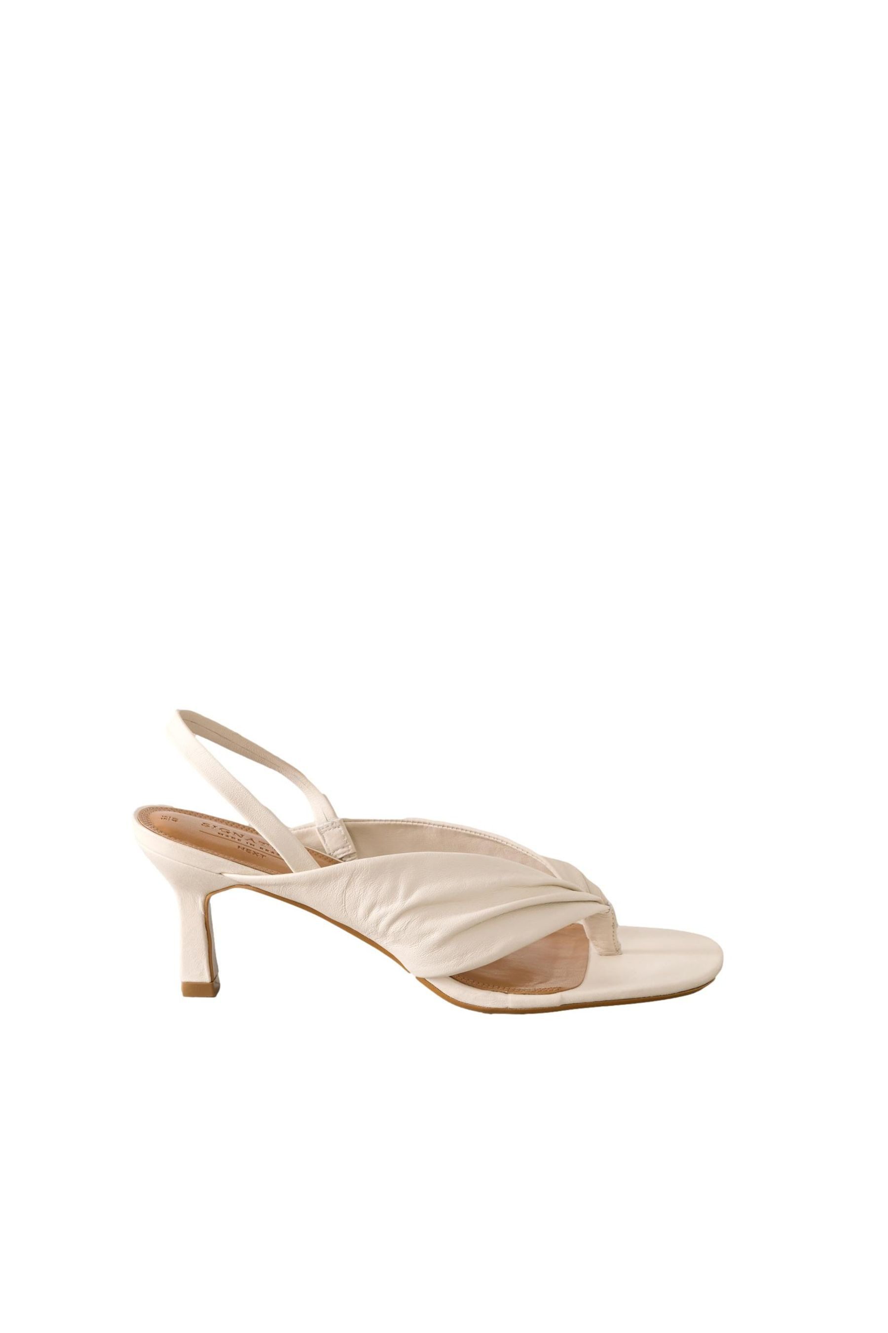 Next Forever Comfort® Zehentrenner mit Absatz aus Leder Slingsandale (1-tlg günstig online kaufen