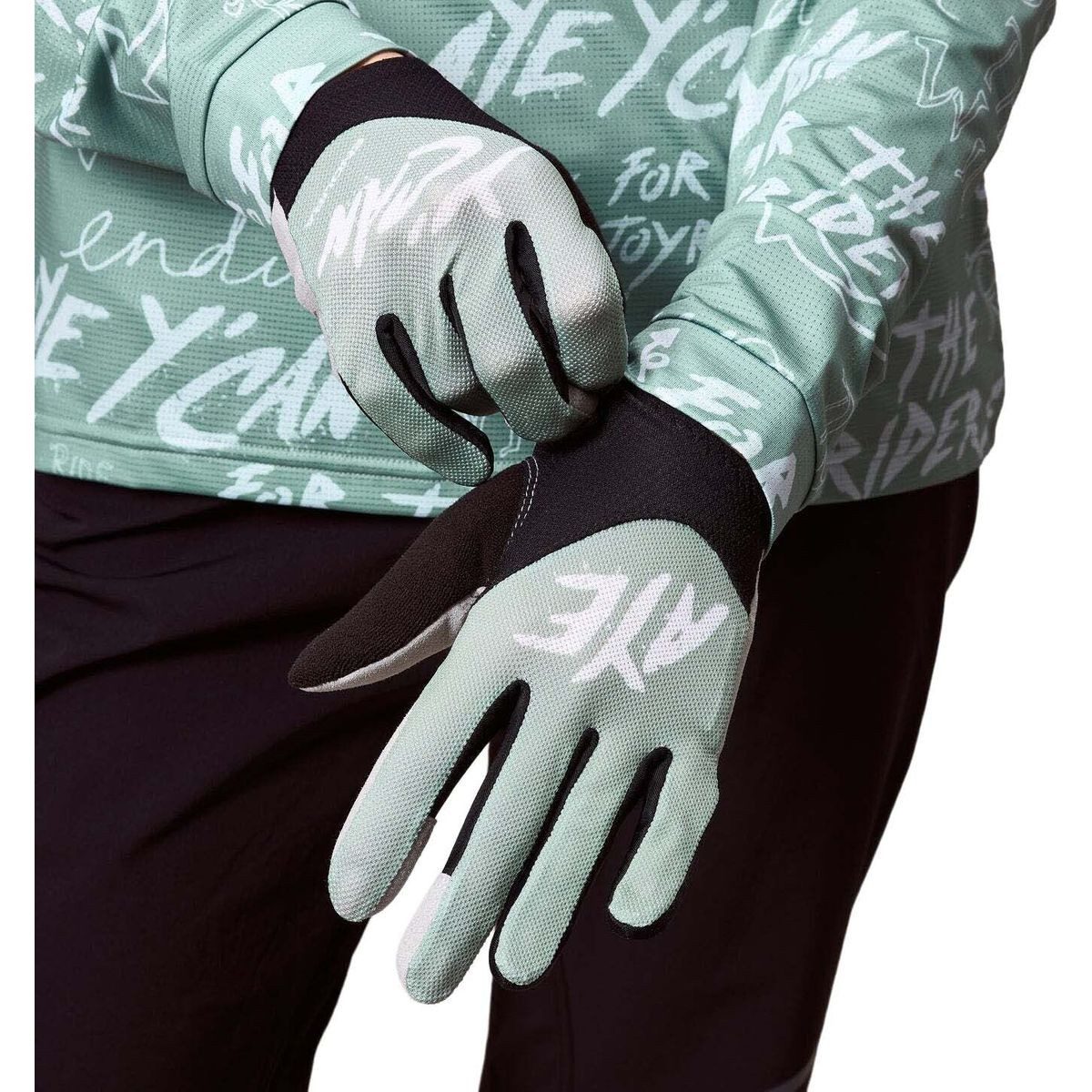Endura Fahrradhandschuhe Women's Hummvee Lite Icon Glove Erlebe maximale Kontrolle und Komfort mit diesen belüfteten, unisex