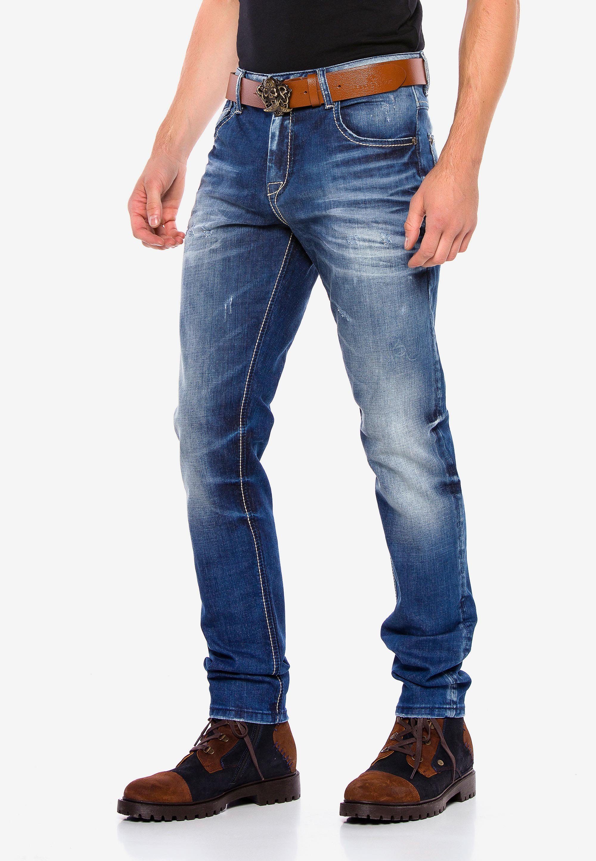 Cipo & Baxx Bequeme Jeans in legerem Regular Fit-Schnitt | Jeans