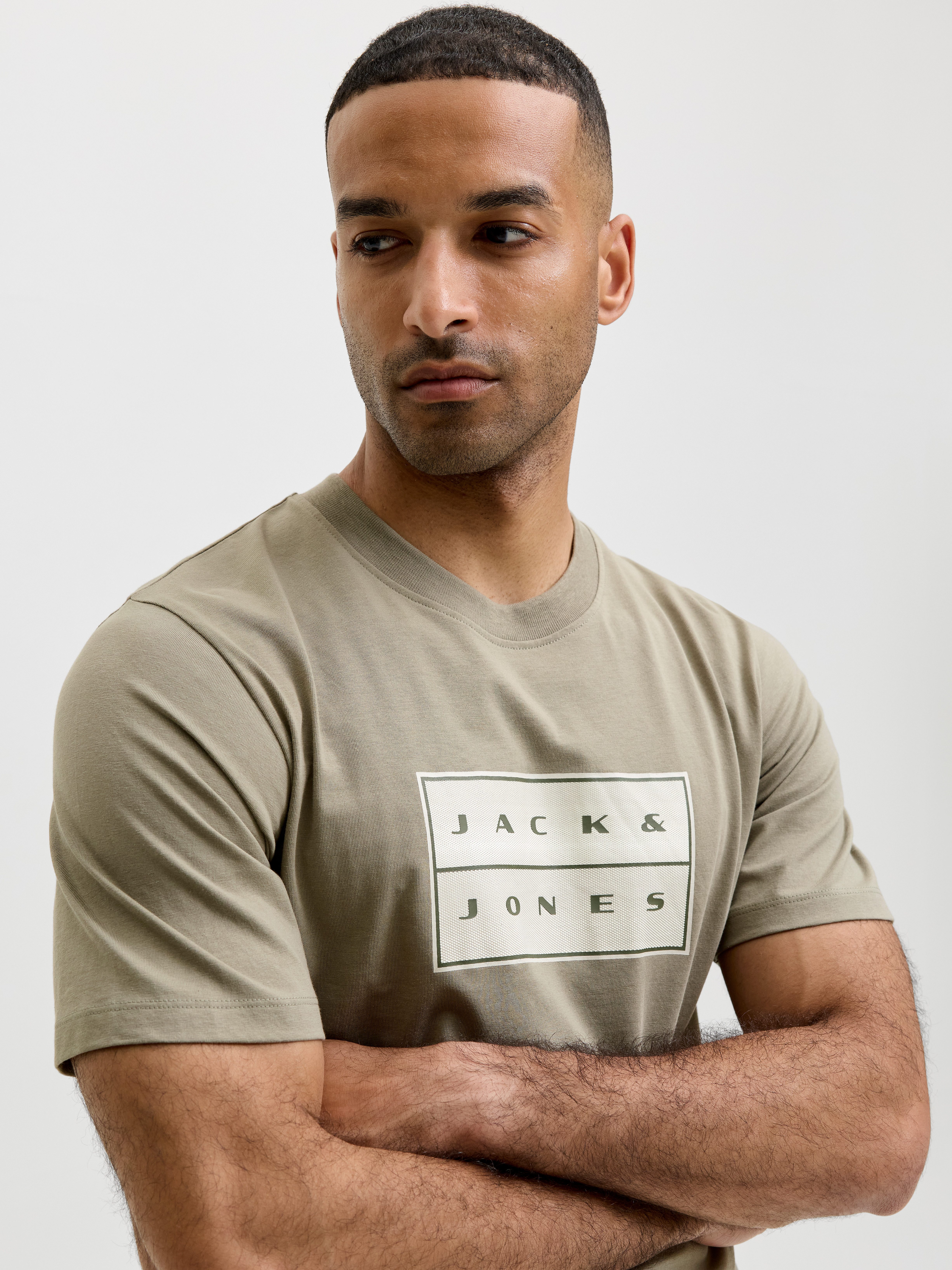 Jack & Jones Rundhalsshirt JCOFUSION BOX PRINT TEE SS CN SN Baumwolle, regular fit