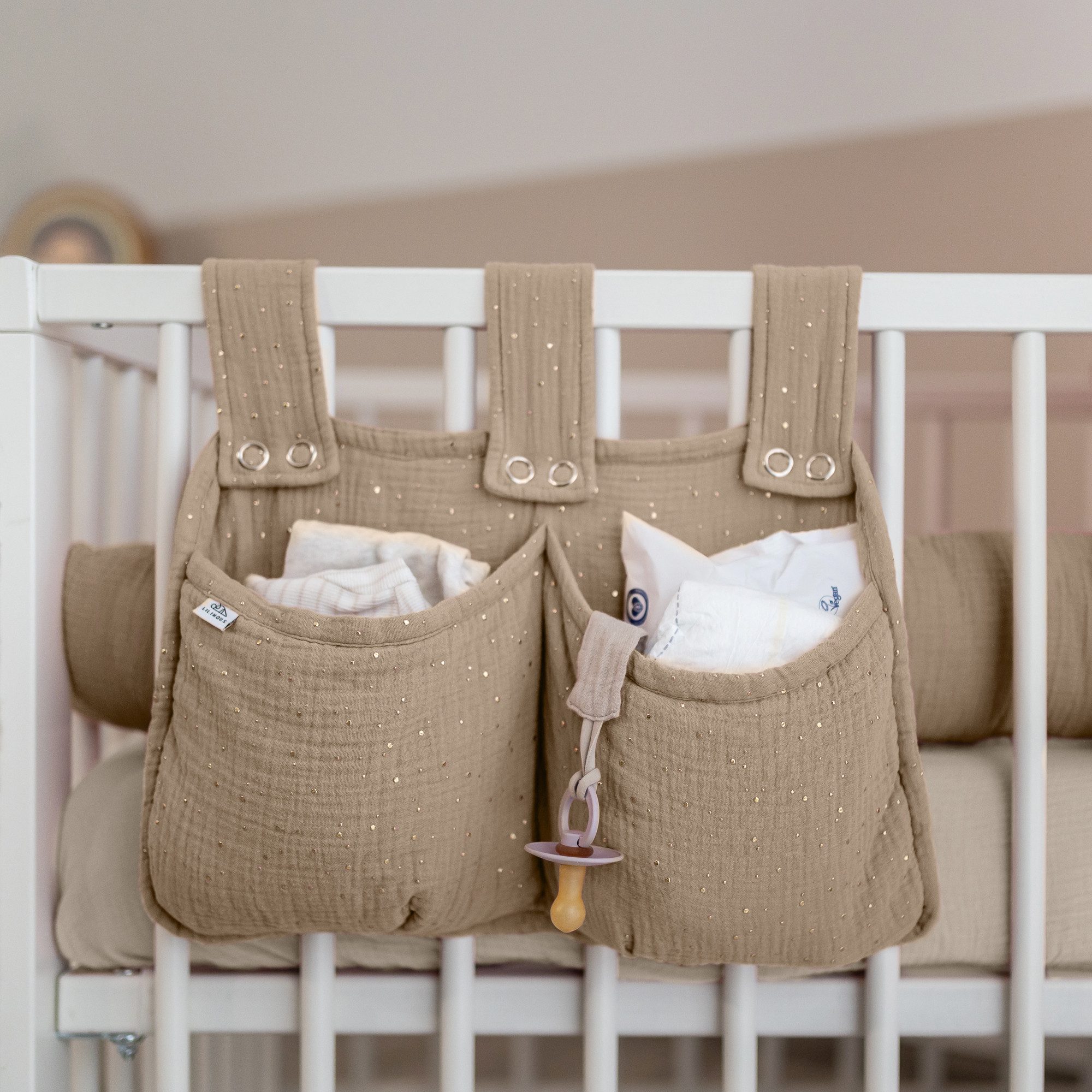 lilimaus Betttasche Bett-Organizer für Kinderbett - Tasche für Spielzeug & Bücher (1-tlg), Bücher & Kuscheltiere griffbereit am Bett - optional mit Gold