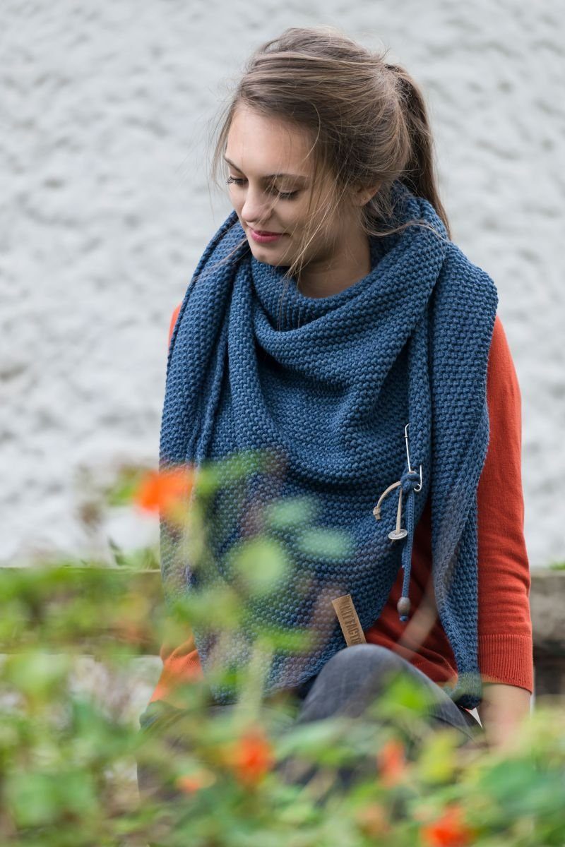 Knit Factory Schal Coco Dreiecksschals 190x85 cm Glatt Dunkelblau, (1-St), Schal Strickschal Umhängetuch Tuch Strickware