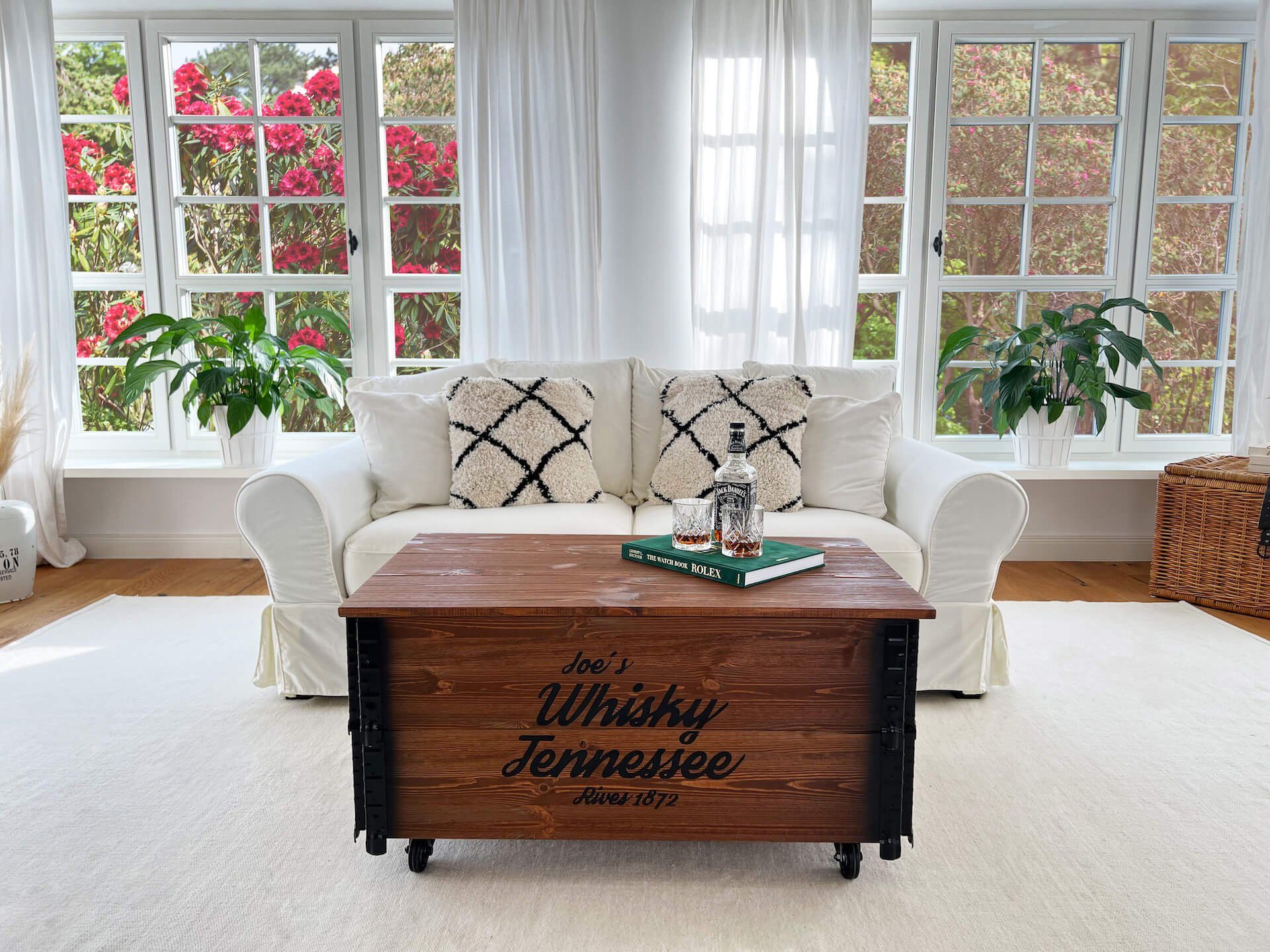 Uncle Joe´s Couchtisch Truhen-Couchtisch XL "Whisky" Massivholz vintage ind günstig online kaufen