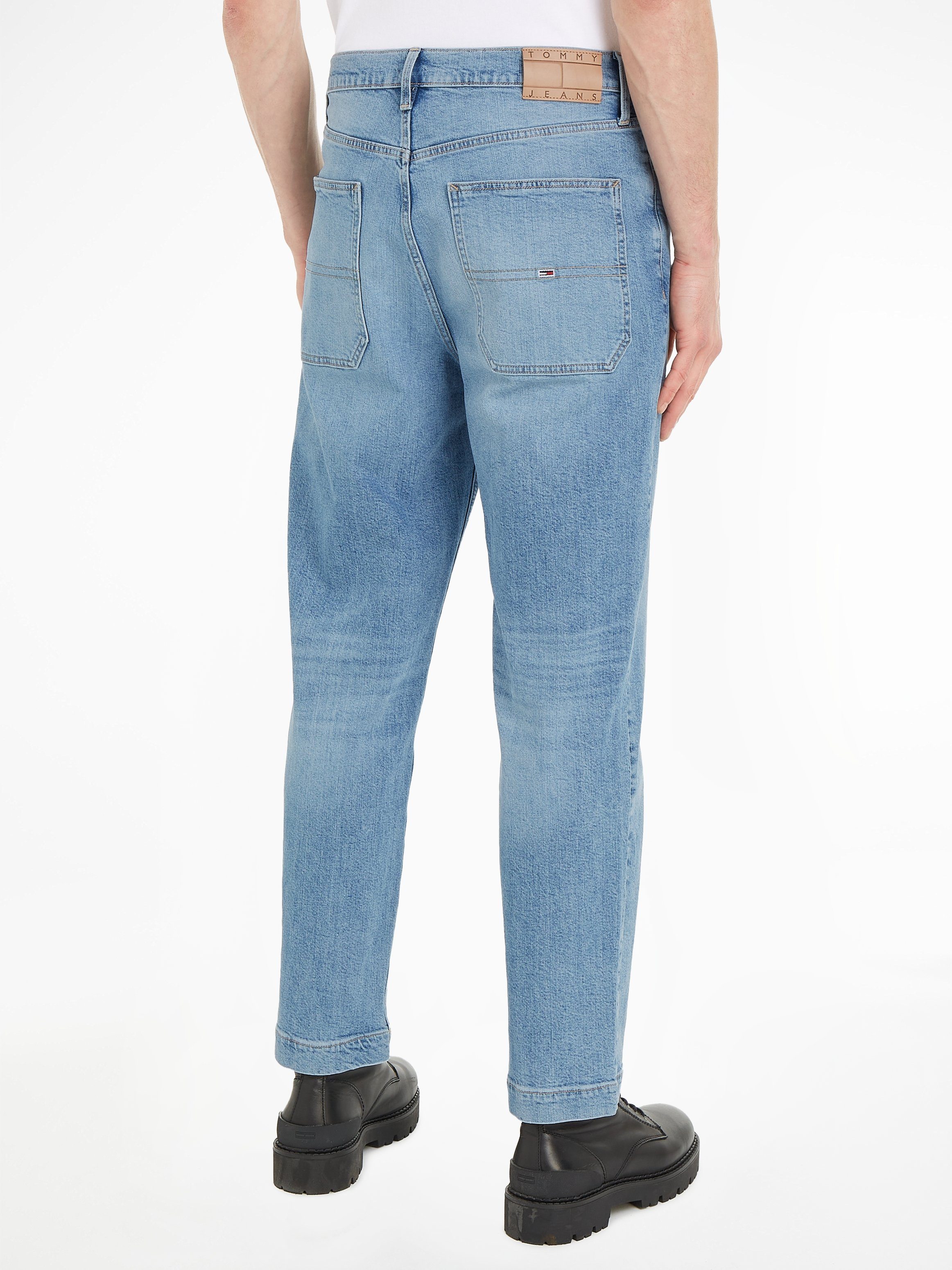 Tommy Jeans Straight-Jeans SKATER JEAN Light 5-Pocket-Style im Denim