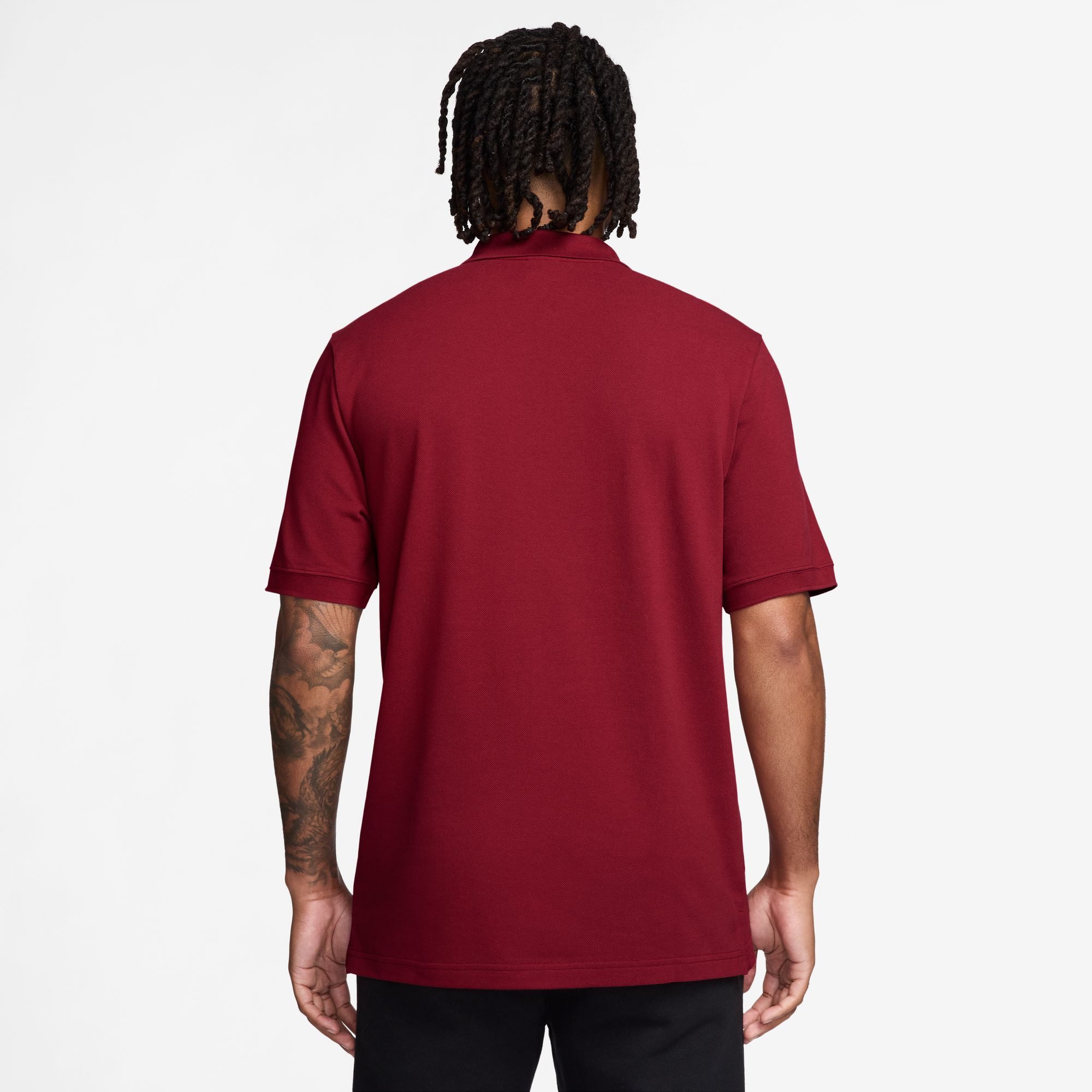 Nike Sportswear Poloshirt M NK CLUB SS POLO PIQUE mit 2-Knopf-Leiste, aus atmungsaktivem Piqué-Baumwollmaterial
