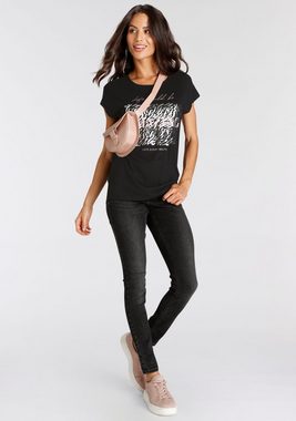 Laura Scott T-Shirt mit modischem Folienprint