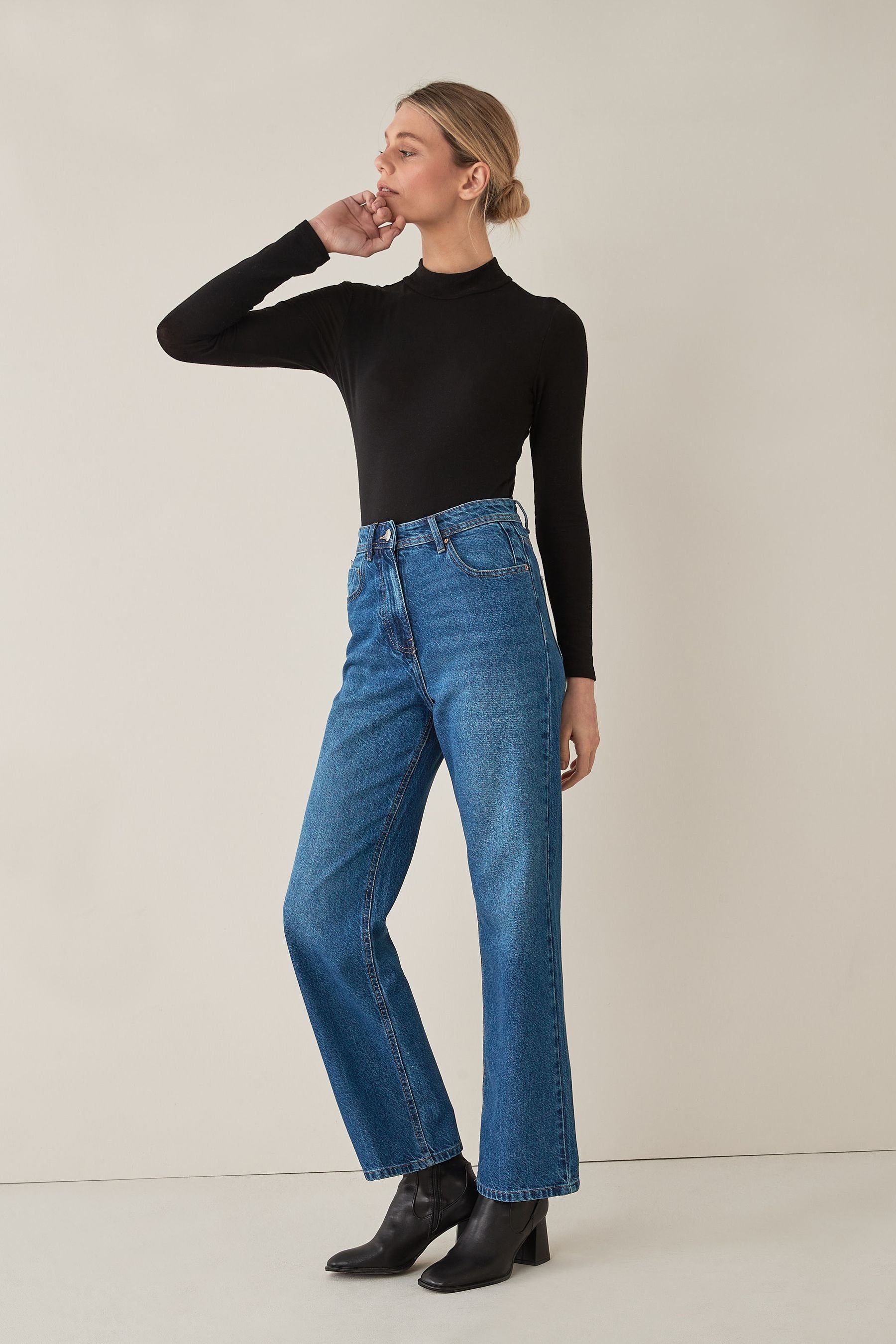 N82 Jeans Collection Straight-Jeans (1-tlg) Next Straight-Fit