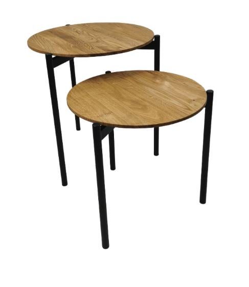 andas Couchtisch Kotka (Im Set zwei Couchtische), Tischplatte aus massiver Eiche, Beingestell aus Metall