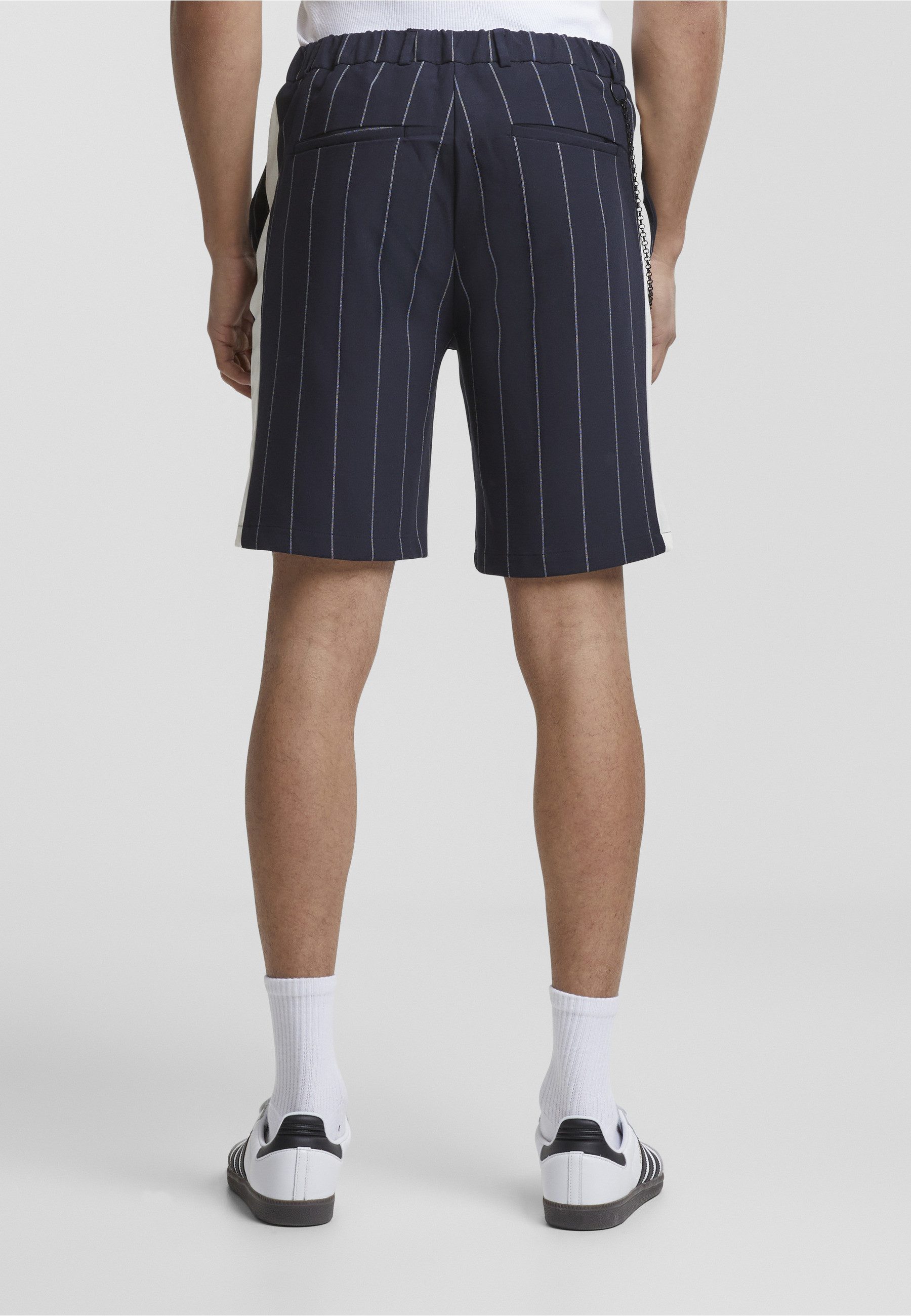 2Y Premium Sweatshorts 2Y Premium 2Y Wide Pinstripe Shorts (1-tlg)