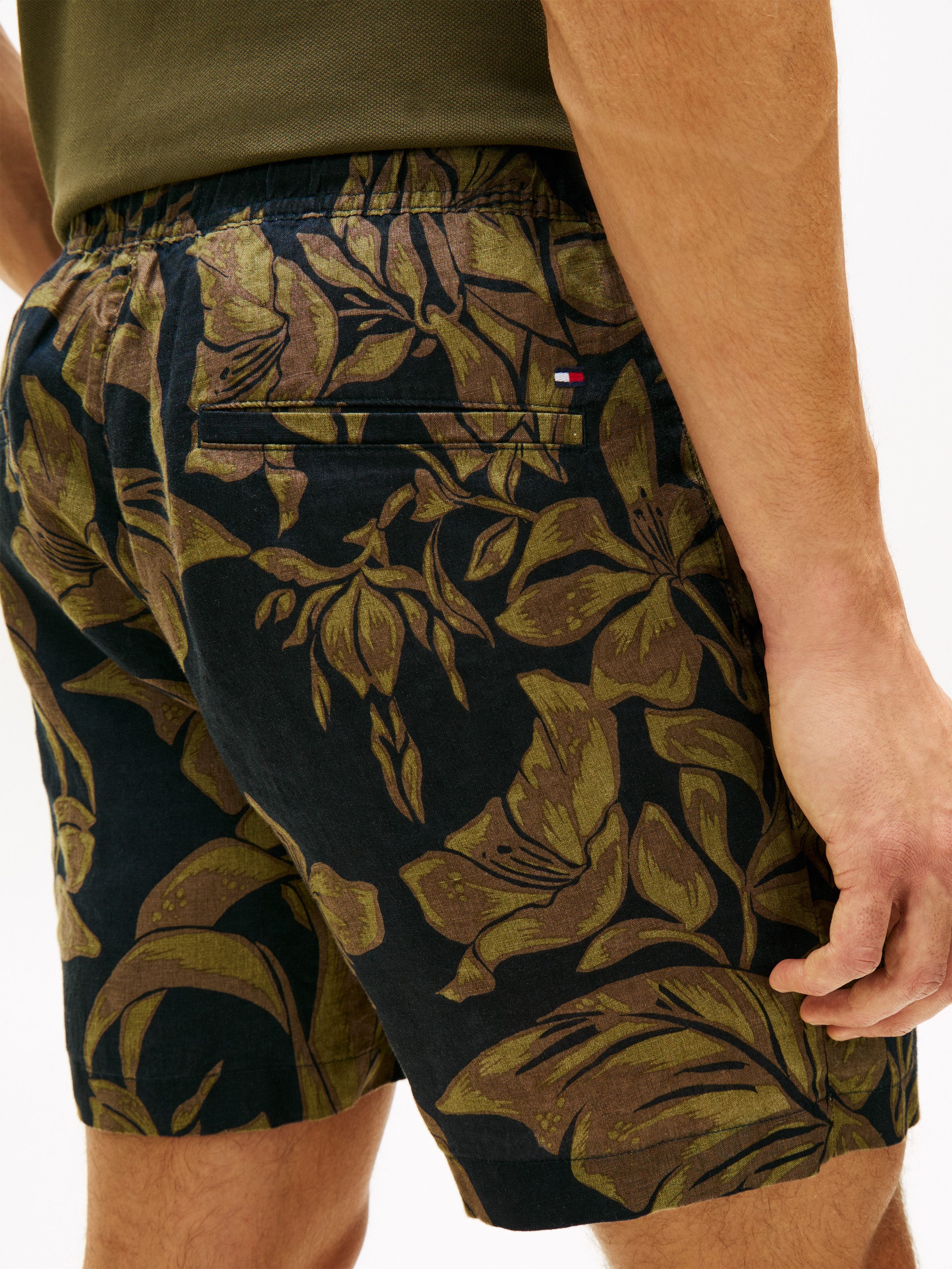 Tommy Hilfiger Chinoshorts DOVER PO LINEN FLORAL AOP elastischer Bund, regular fit