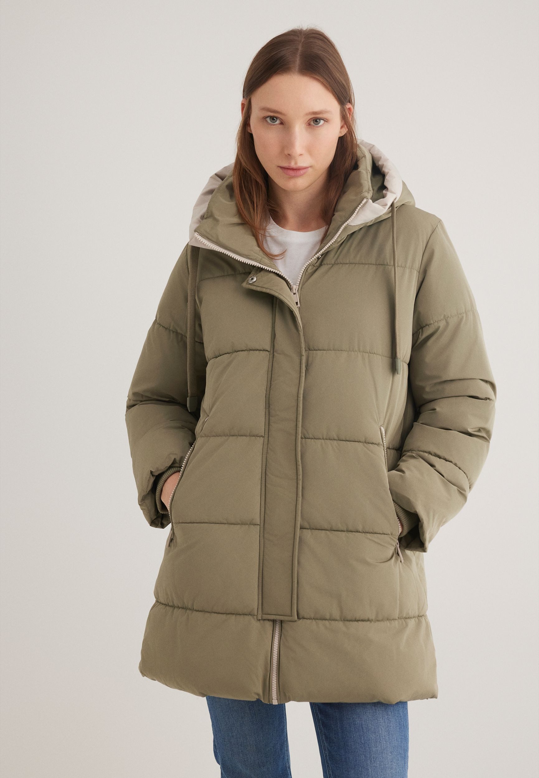 Mavi Winterjacke Steppjacke mit Kapuze und Reißverschlusstaschen (1-St) M11 günstig online kaufen