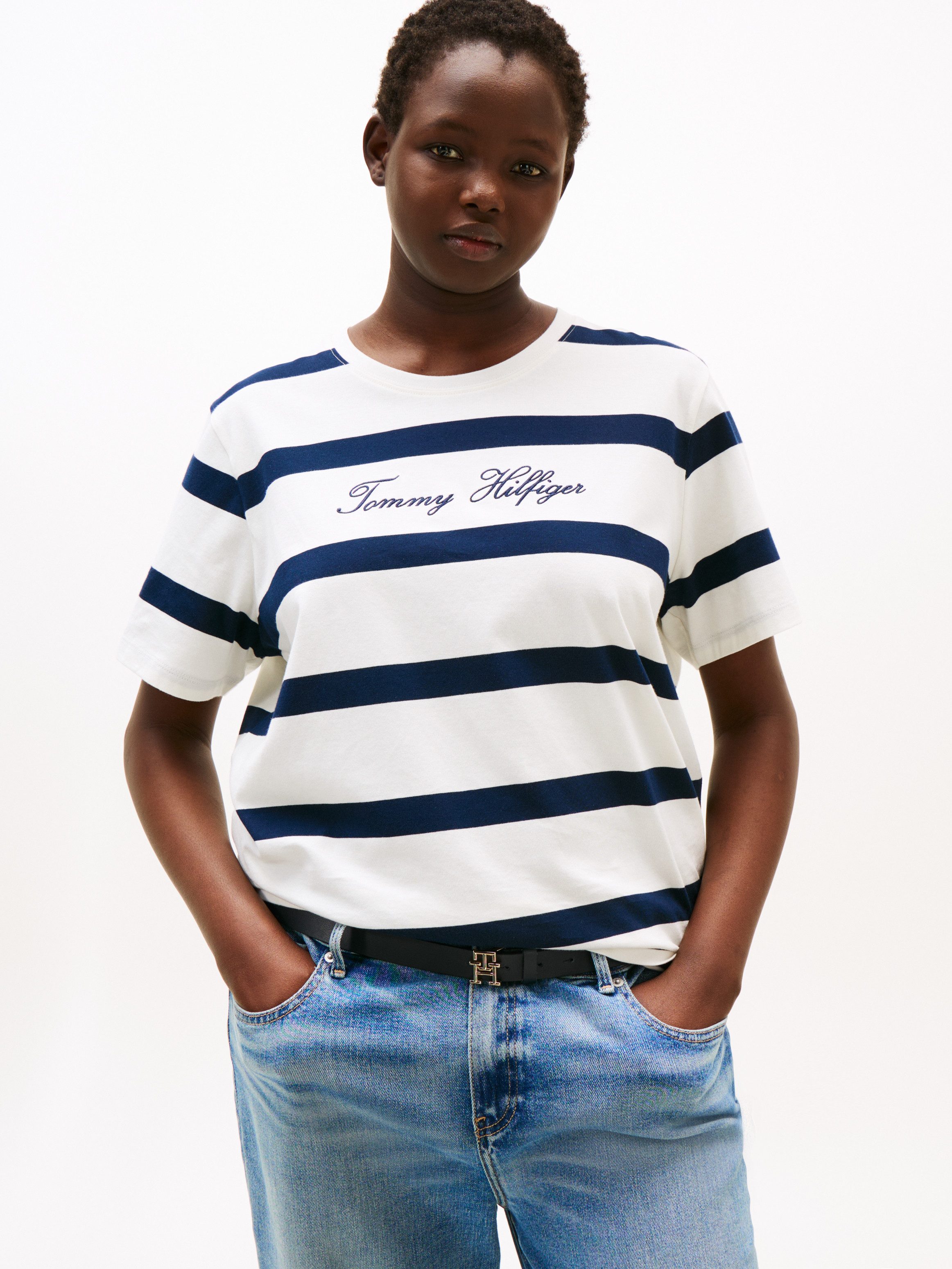 T-Shirt CRV SCRIPT REG C-NK SS T-SHIRT